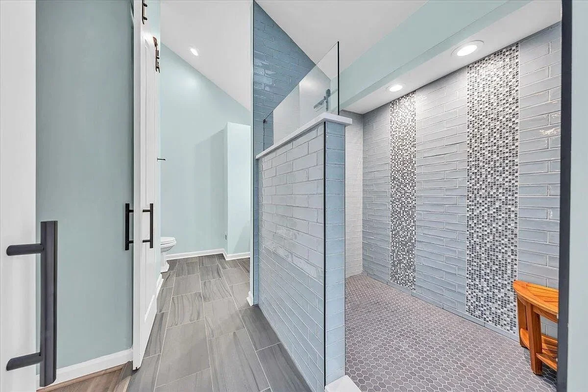 Primary Bath 1.jpg