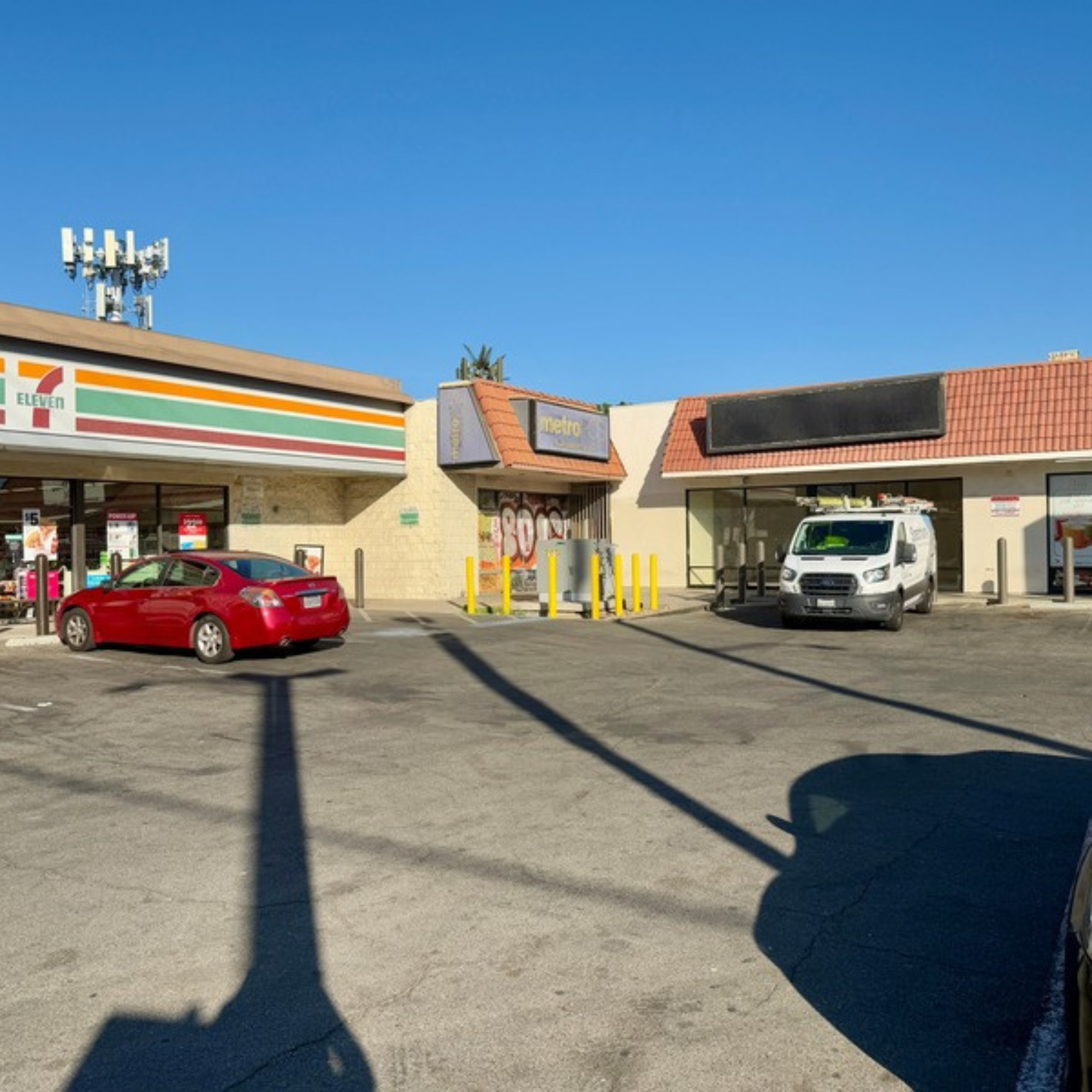 18451 Roscoe Blvd., Northridge