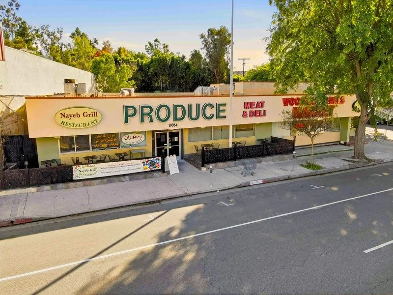 19964_Ventura_Blvd_Exterior_Hero.jpg