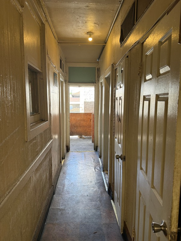 09_Interior_Hallway.png