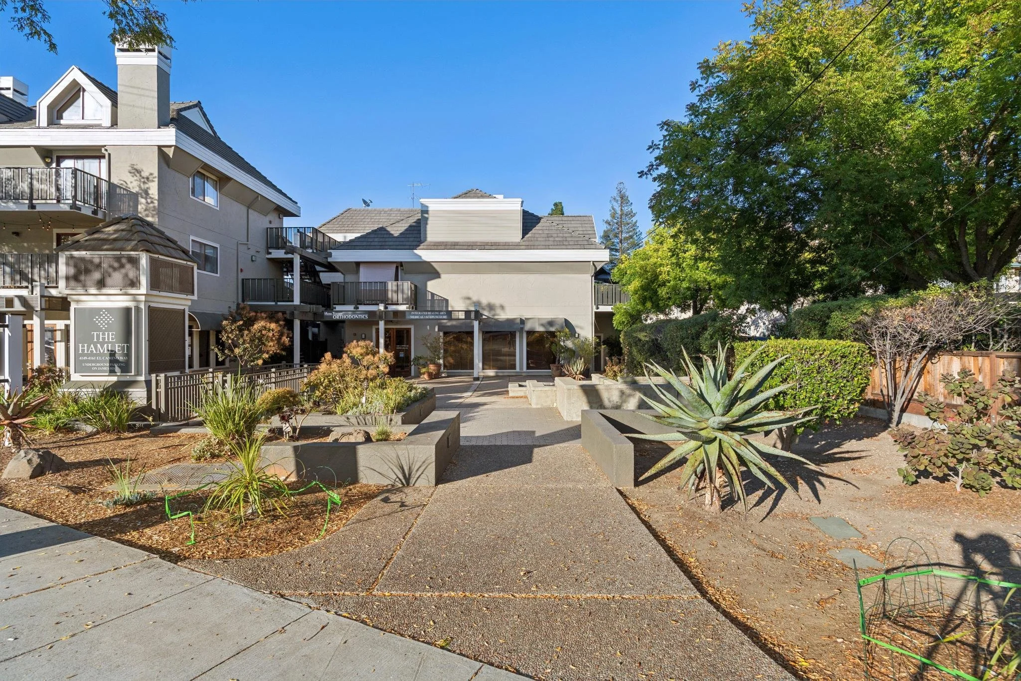 089-4157-el-camino-way-e.94437.pcom.023_mls.jpg