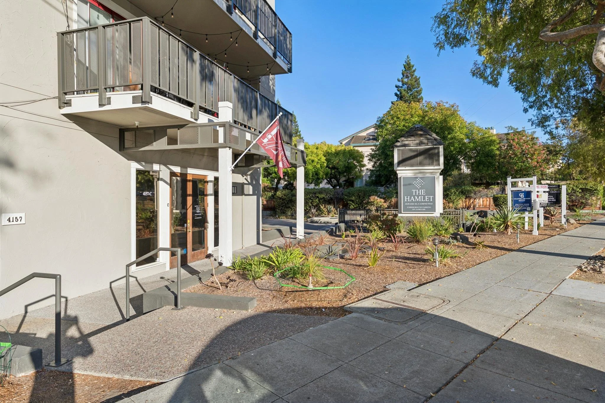 105-4157-el-camino-way-e.94437.pcom.035.jpg