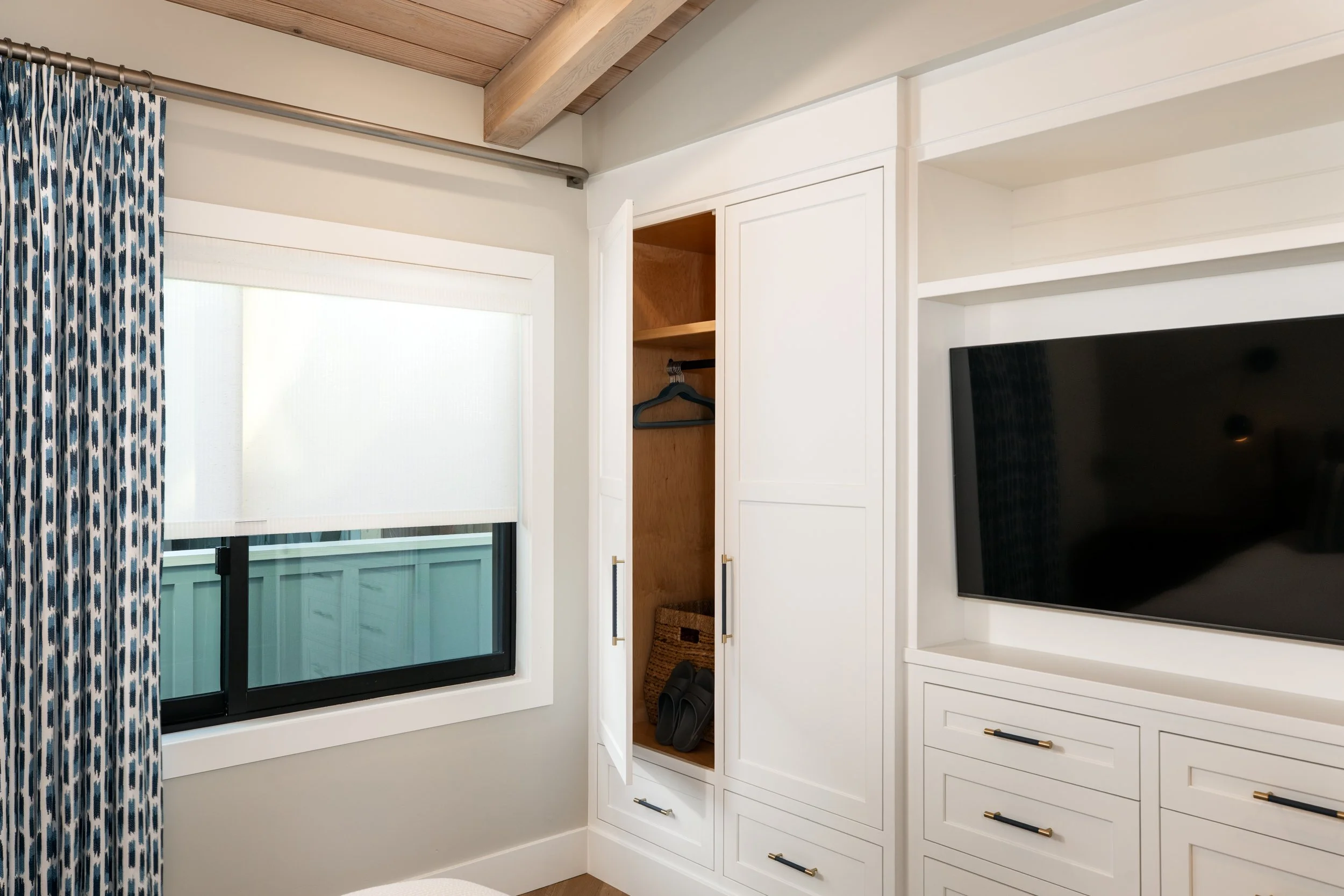 30-Beach_Matt_Anello-0063-MLS.jpg