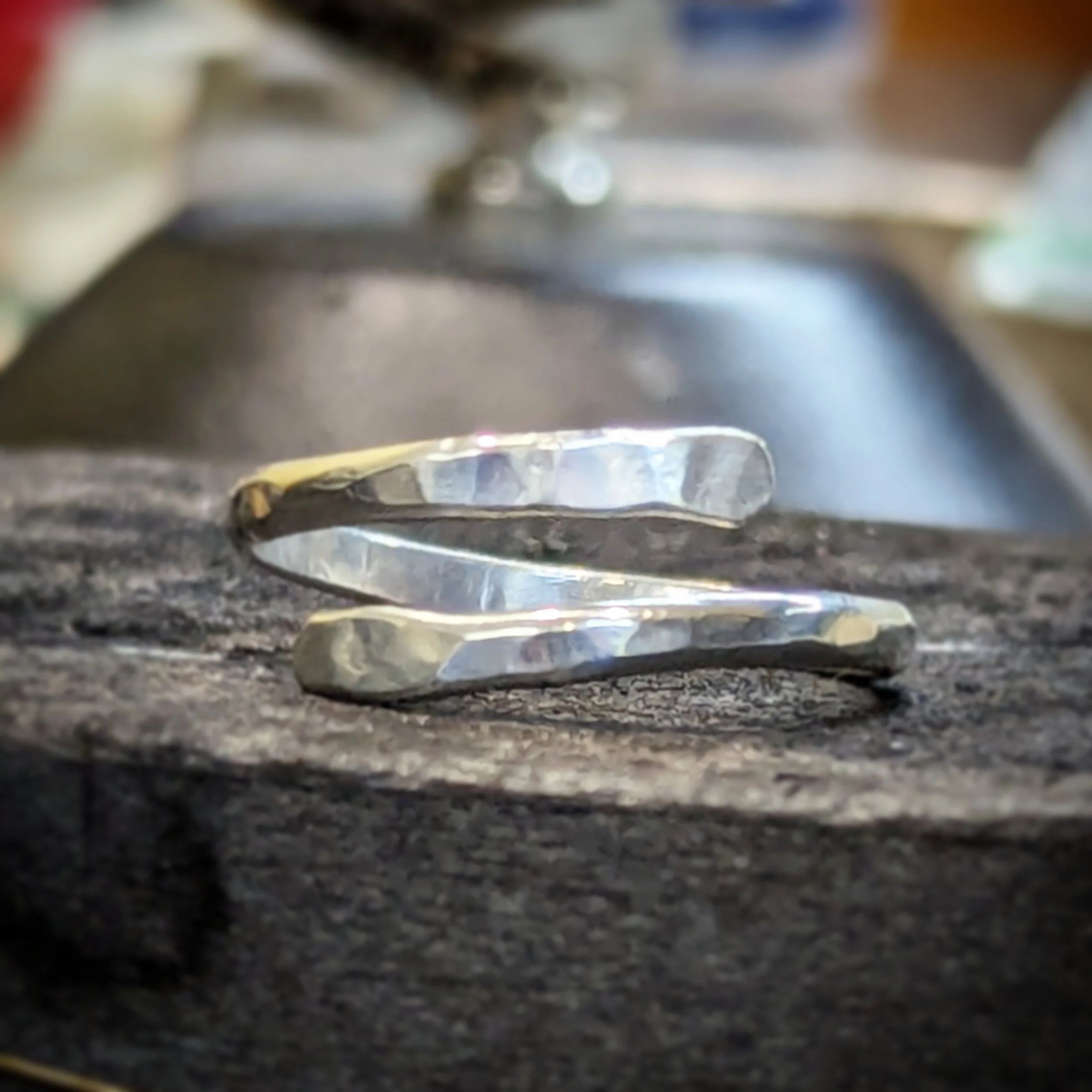 An Adjustable Silver Ring