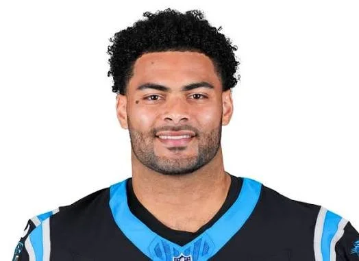 PA No. 006: Eagles v Panthers 