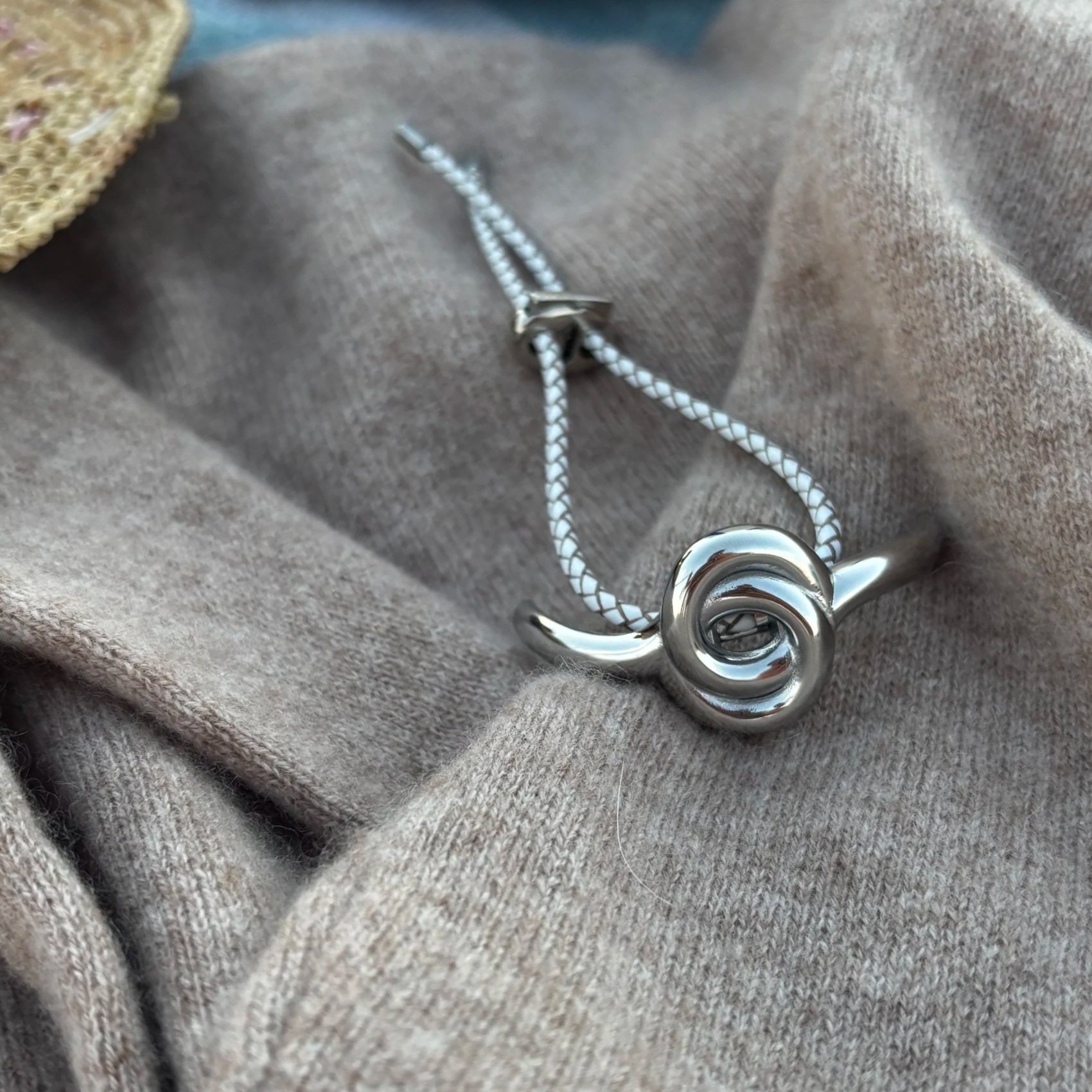 Silver Sailor's Knot Coastie