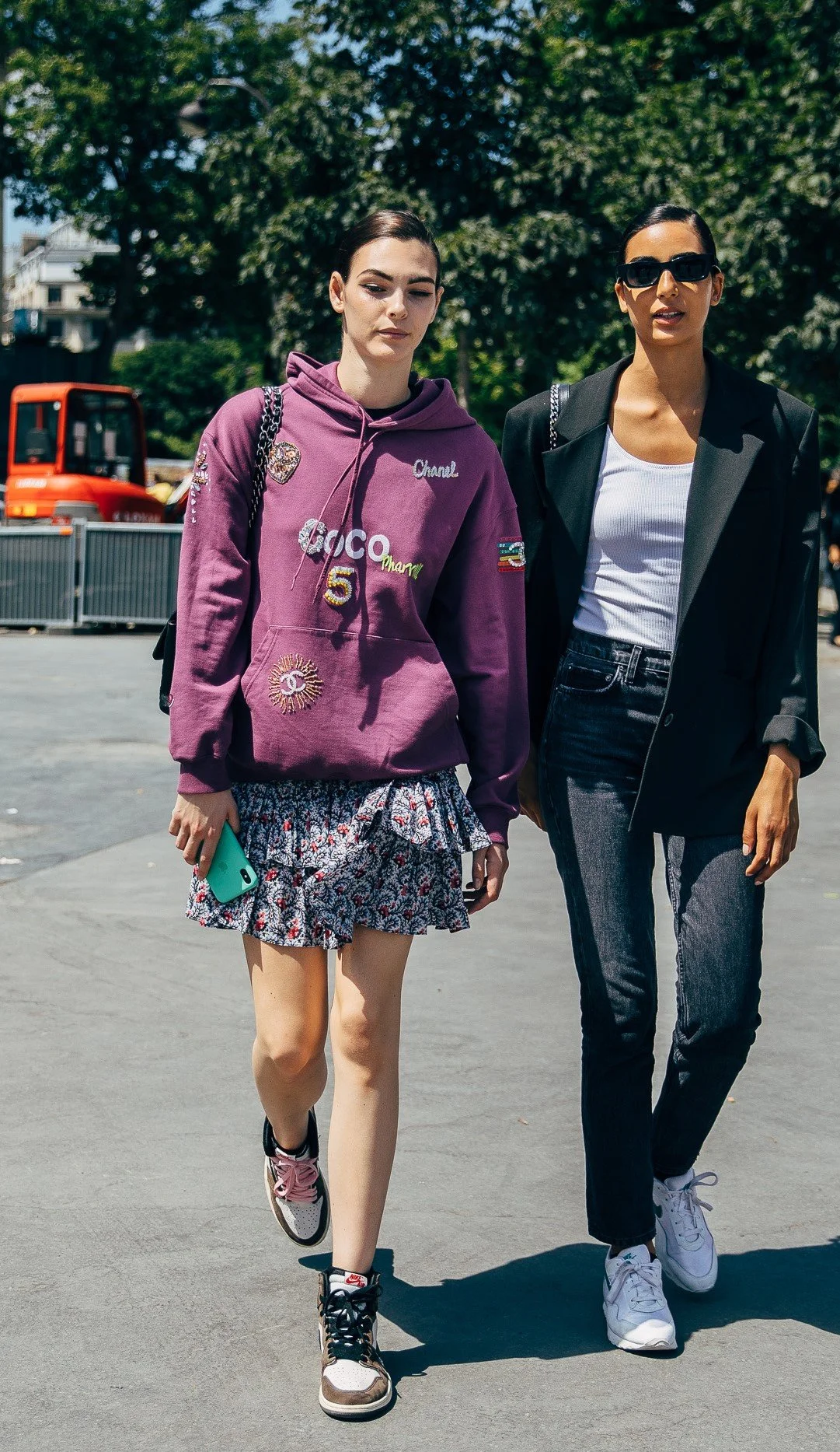 Vittoria-Ceretti-and-Nora-Attal-Chanel-Couture-by-STYLEDUMONDE-Street-Style-Fashion-Photography20190702_48A4092.jpg