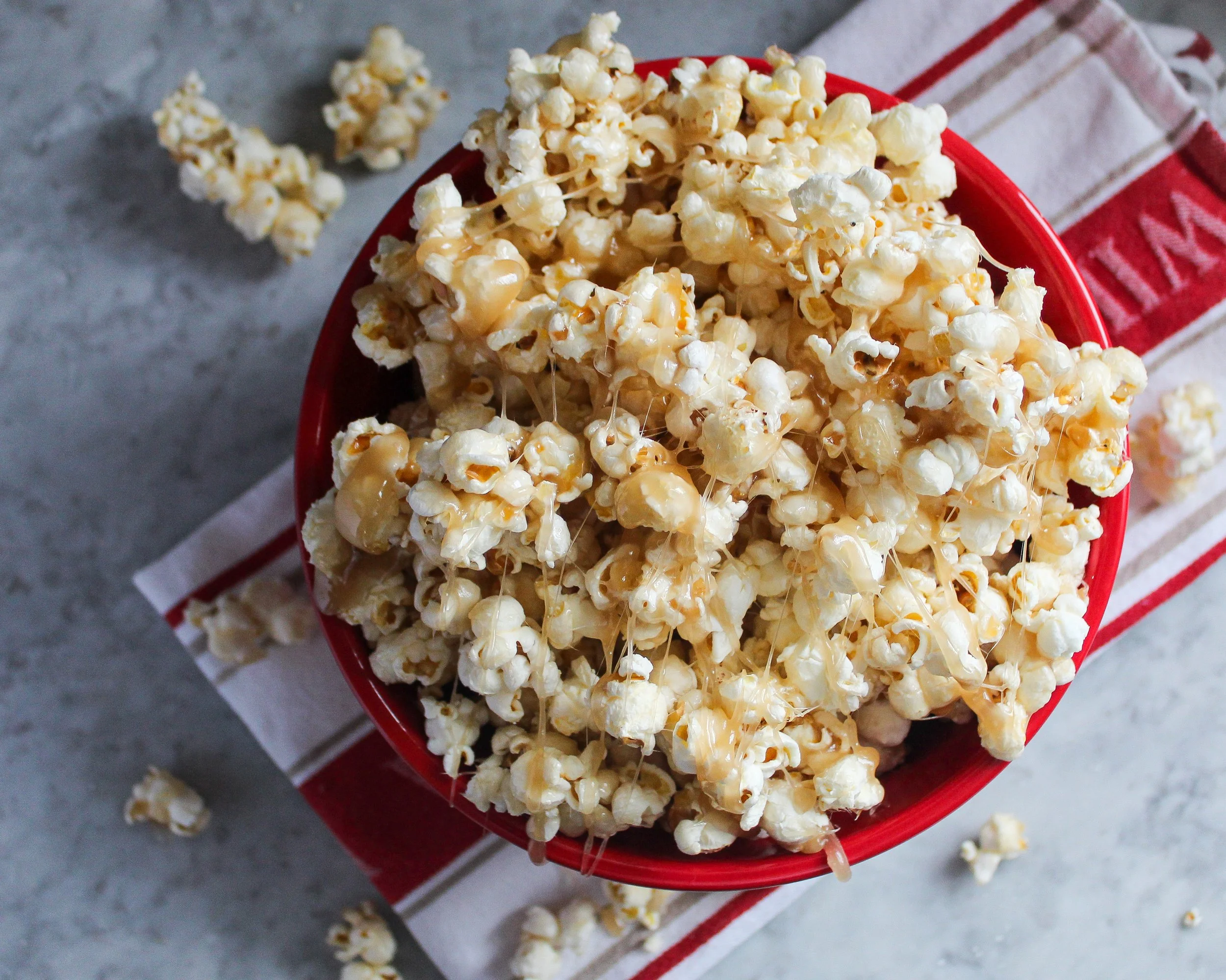 GRAMMY’S GOOEY POPCORN