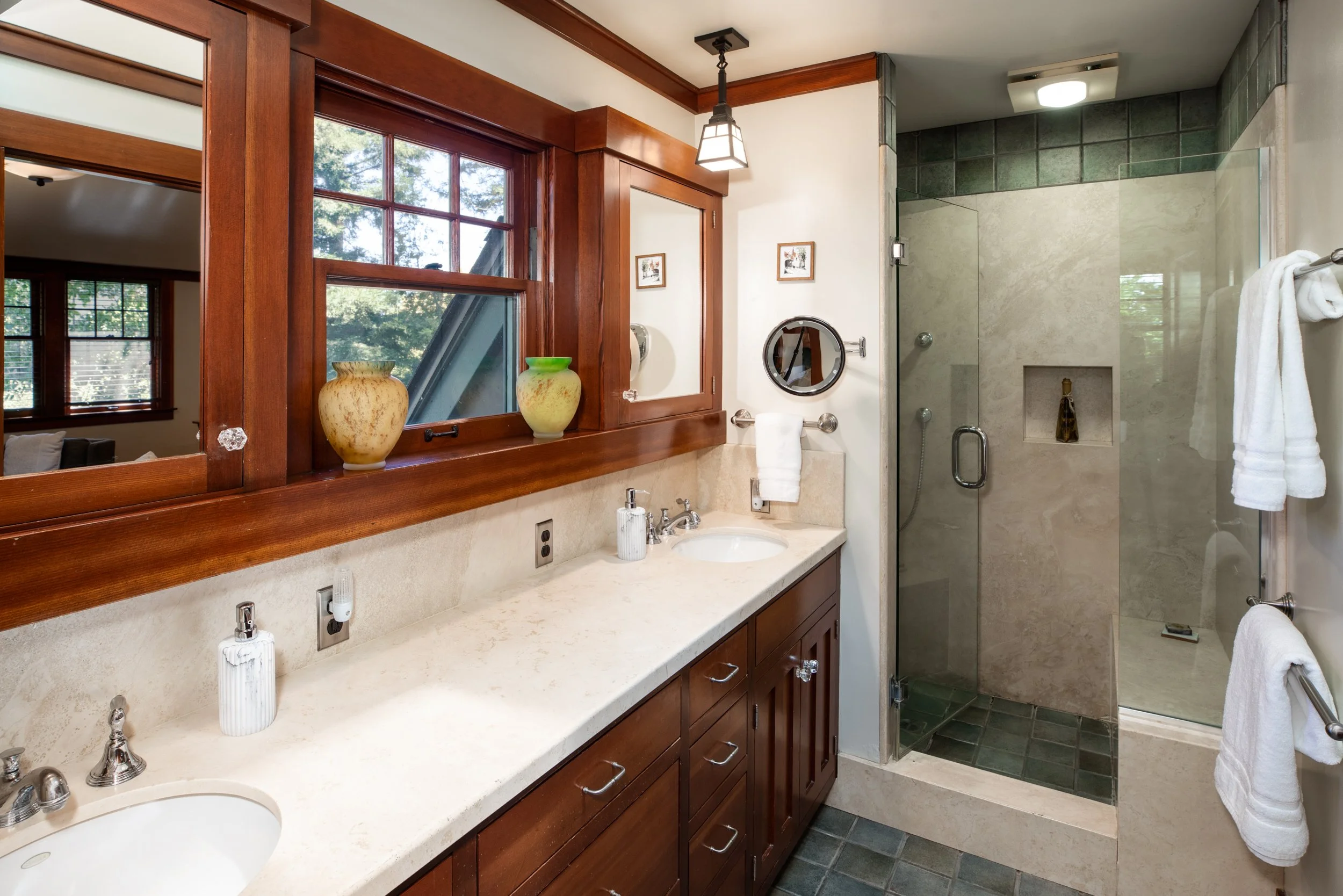 28-Tennyson_Matt_Anello-9833-MLS.jpg
