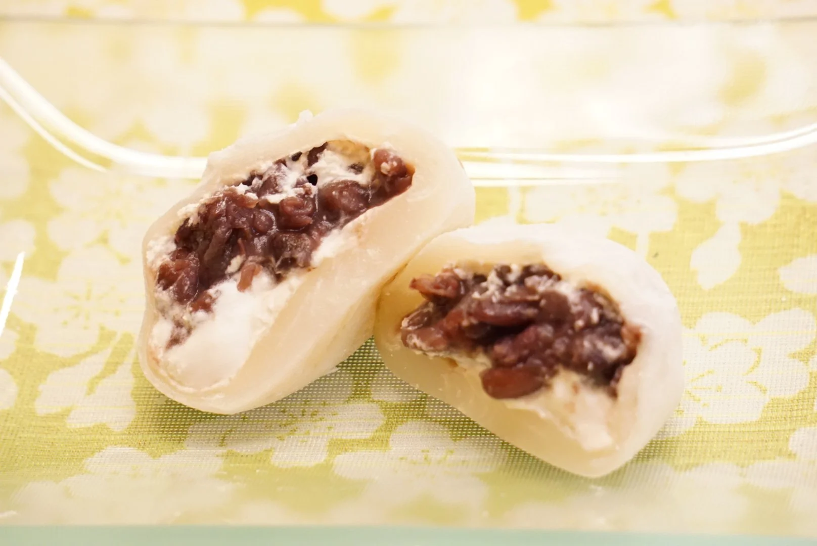 Red Bean (Anko) Cream Daifuku