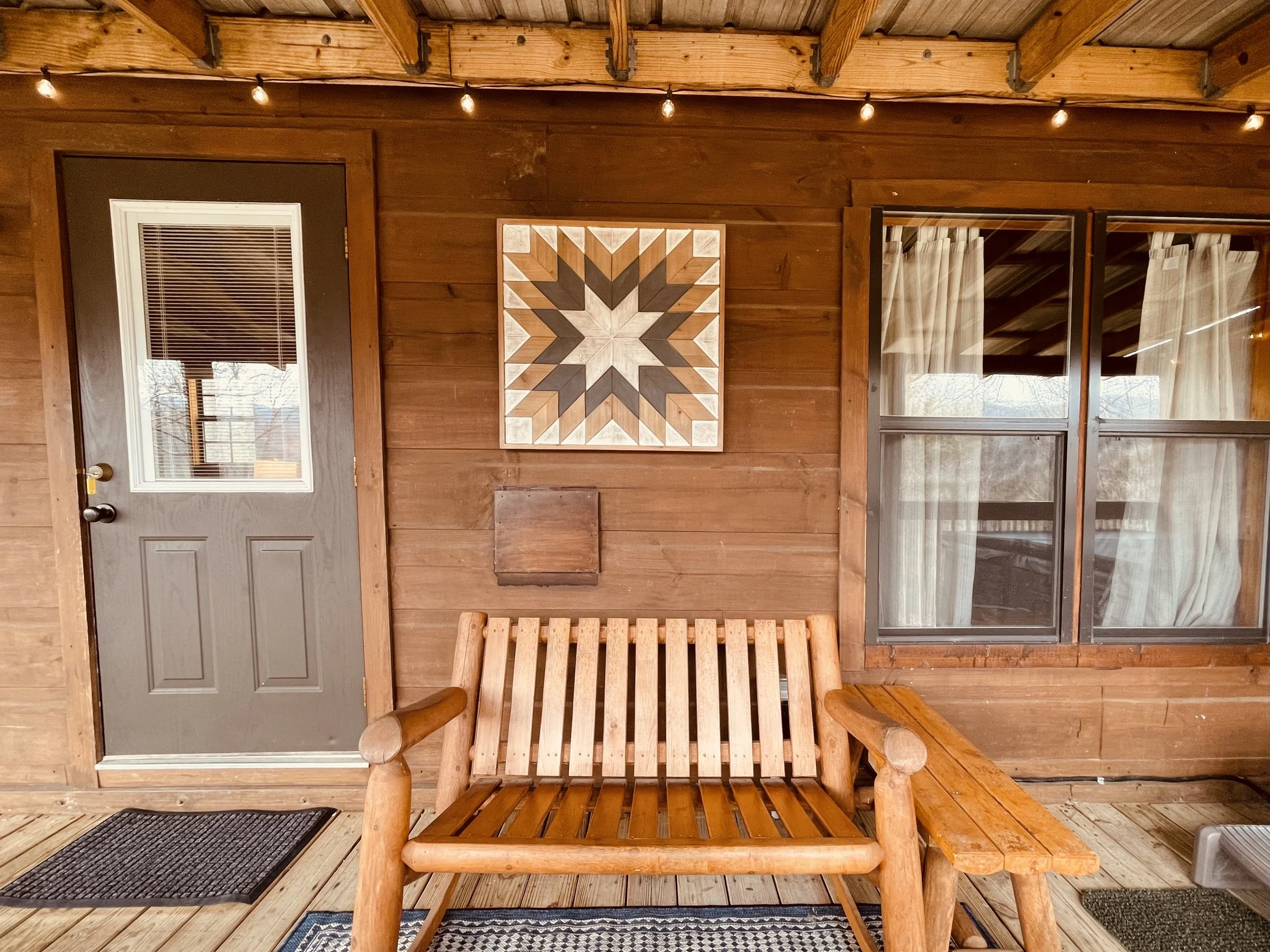 Oak Cabin-04.jpeg