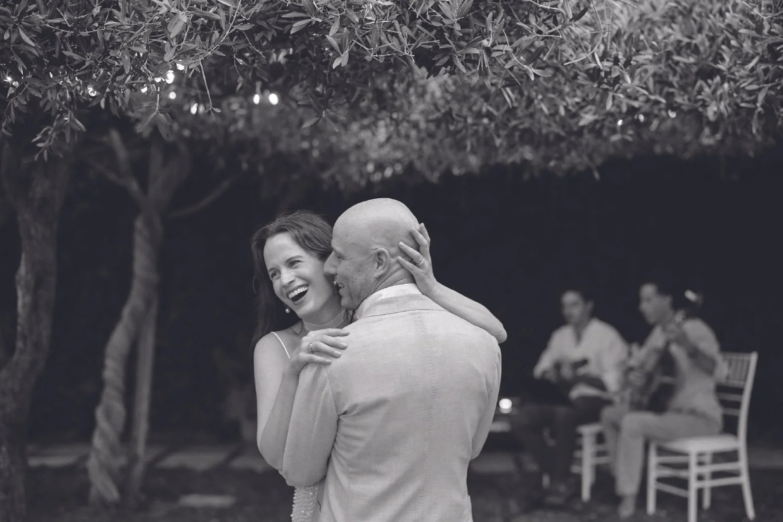 elizabethreaser-bruce-gilbert-vogue-wedding-ceremony6-100.jpg