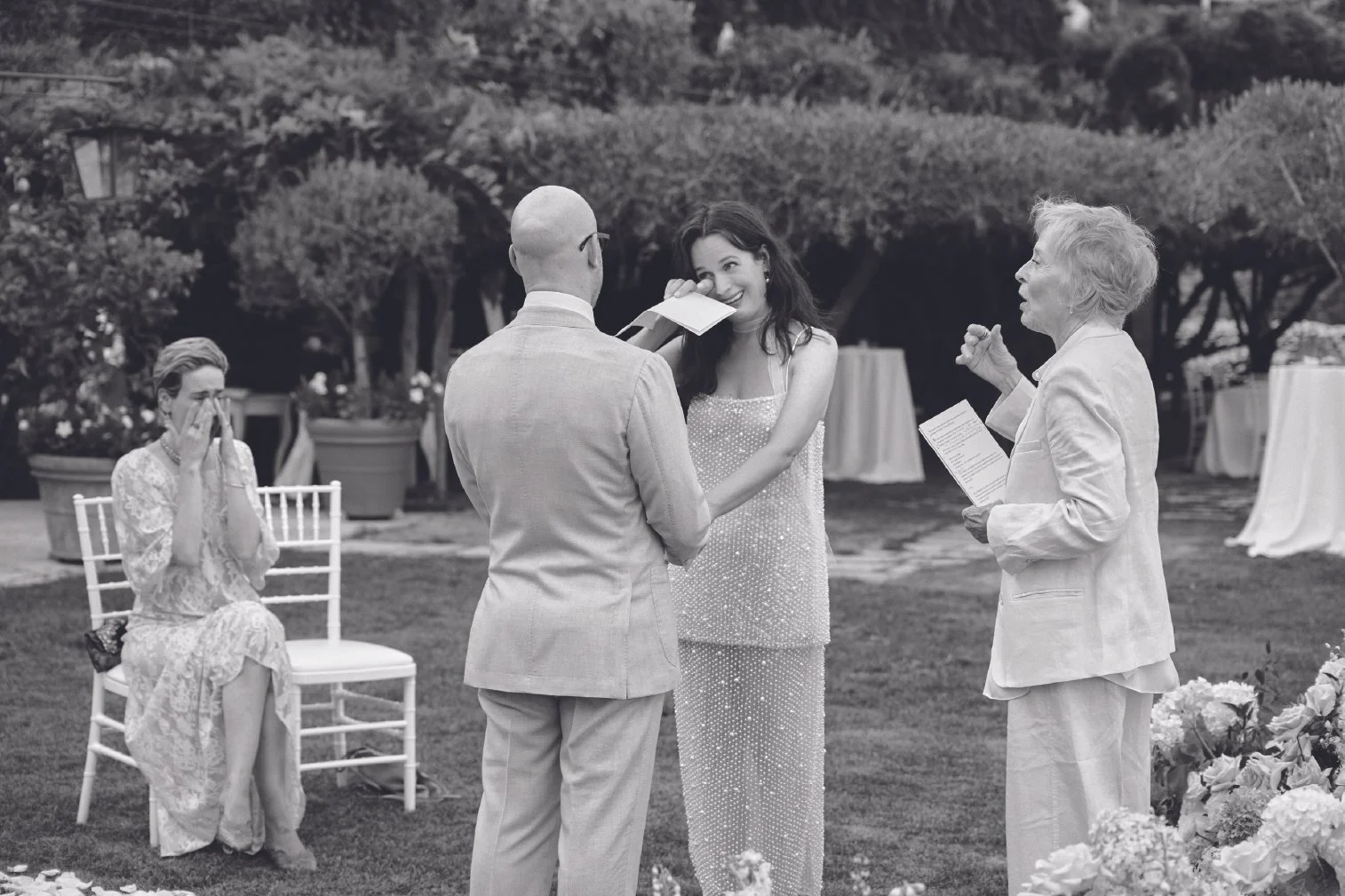 elizabethreaser-bruce-gilbert-vogue-wedding-ceremony9-100.jpg