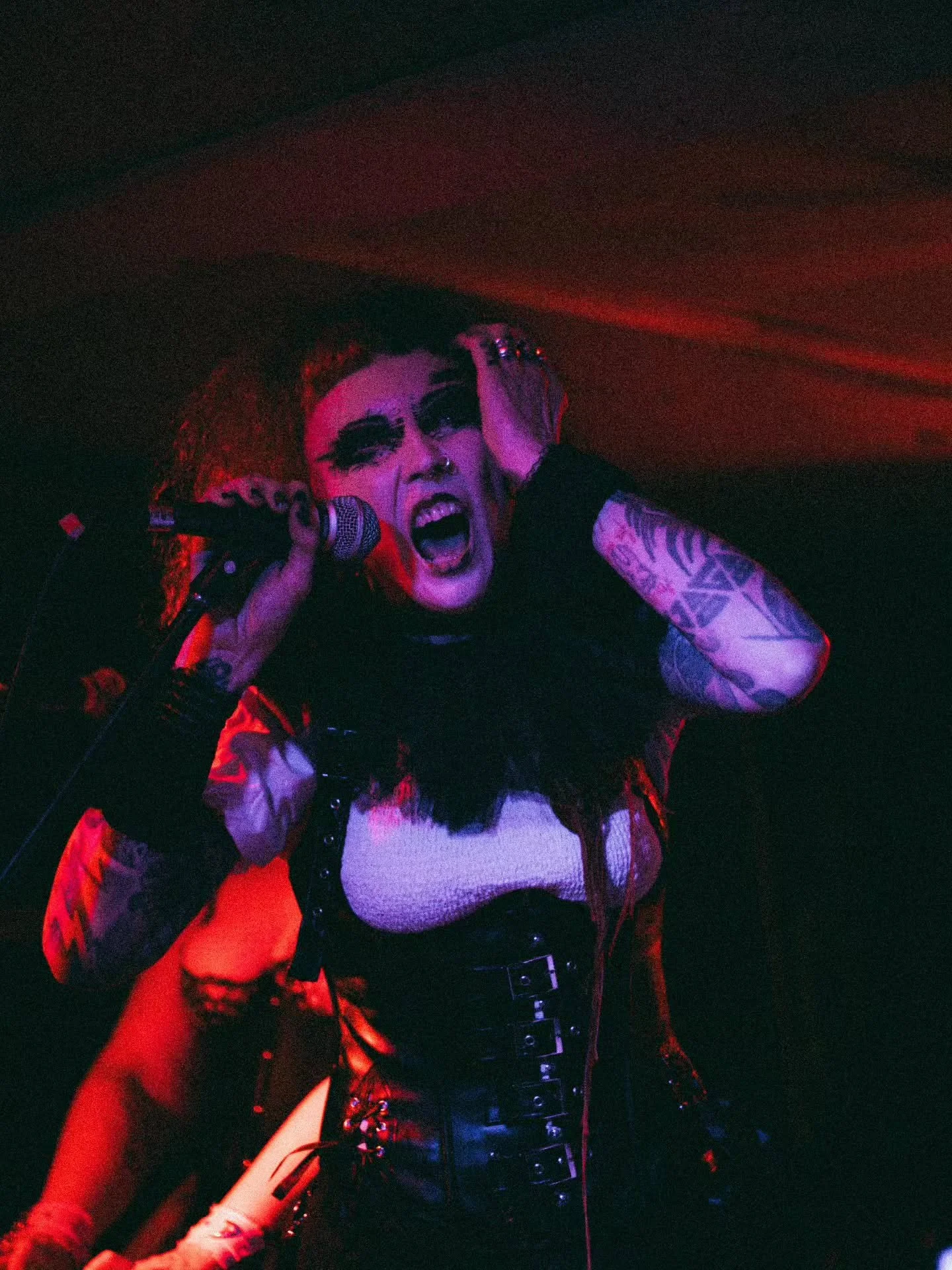 Anna and the morphics killing it at the clown party

✊🏽🤡🔥