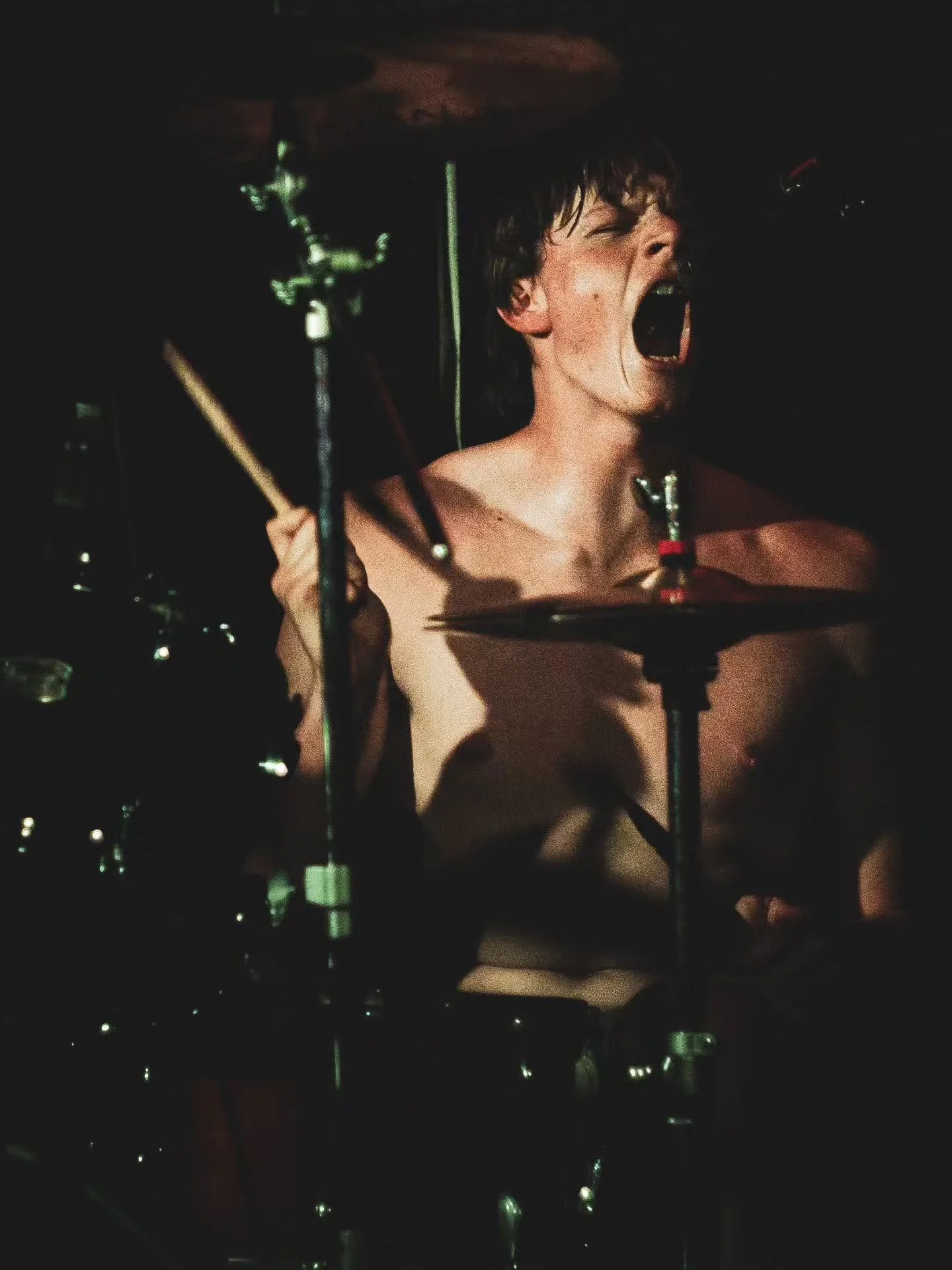 The Phosphenes live at Tomcat