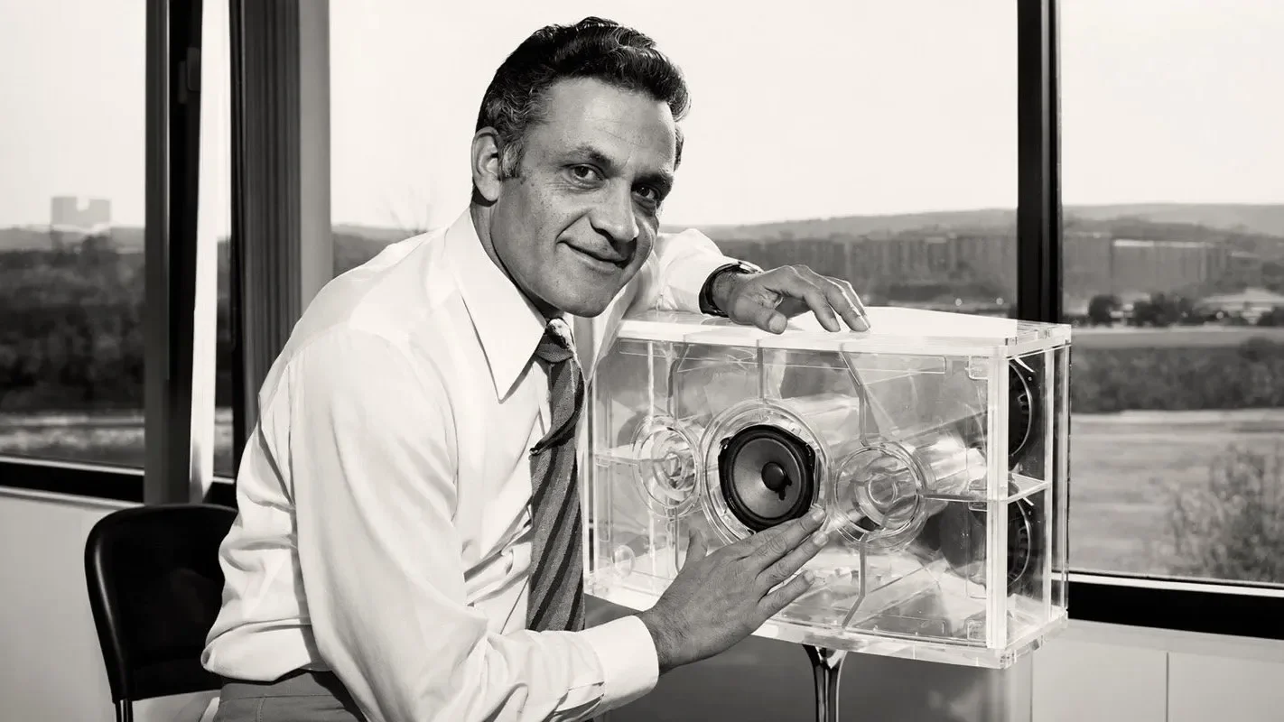 Black-and-white photo of Amar Bose, founder of Bose