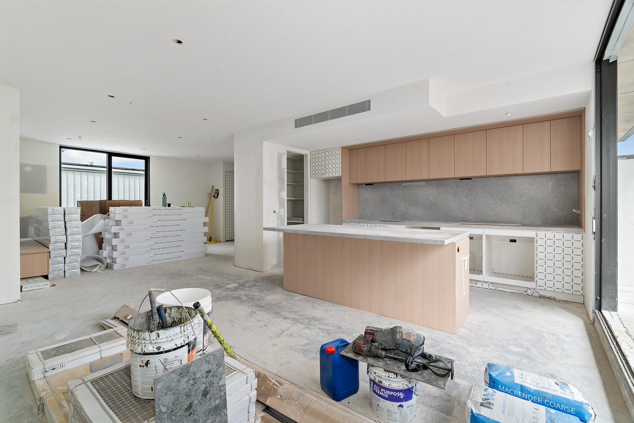 4-Kitchen.jpg