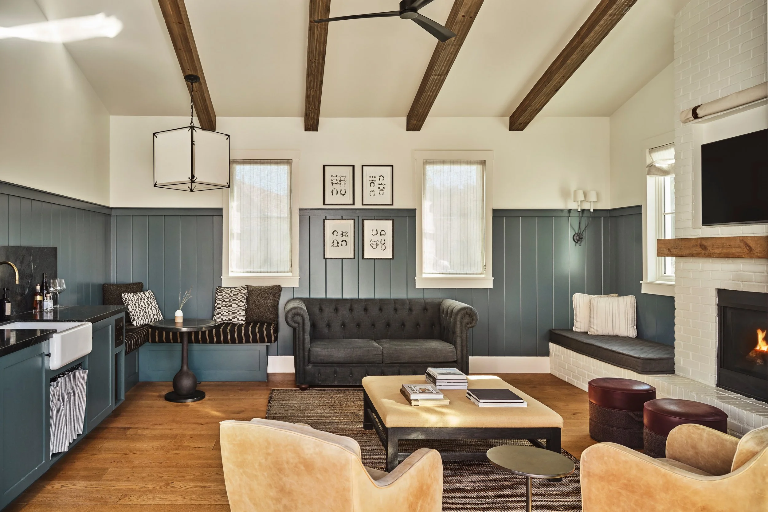 Warm wood, soft blue paneling, and a fire in the hearth. A room made for good company.

Finishes: @dacbuilds
Architecture: @dmhaarchitecture
Design: @nicolecampion
Photography: @ingallsphoto
Resort: @matteistavernauberge @auberge

#santabarbarabuilde