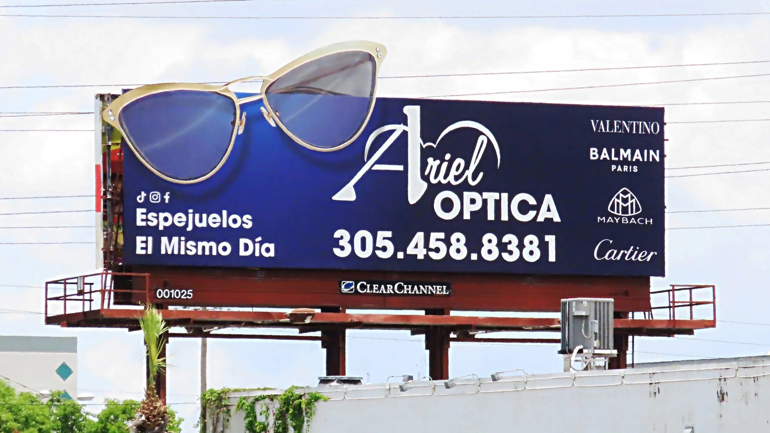 MIA-001025-B_Campaign_ArielOptica_2025-05-14_060018688.jpg