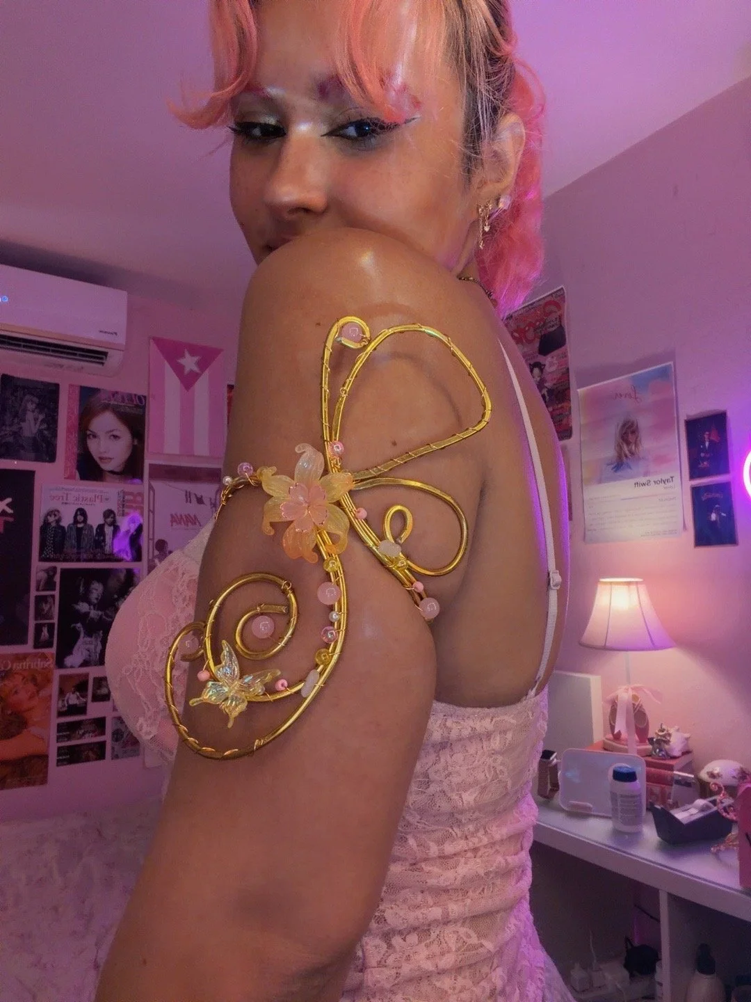 FLUTTERSHY ARM CUFF