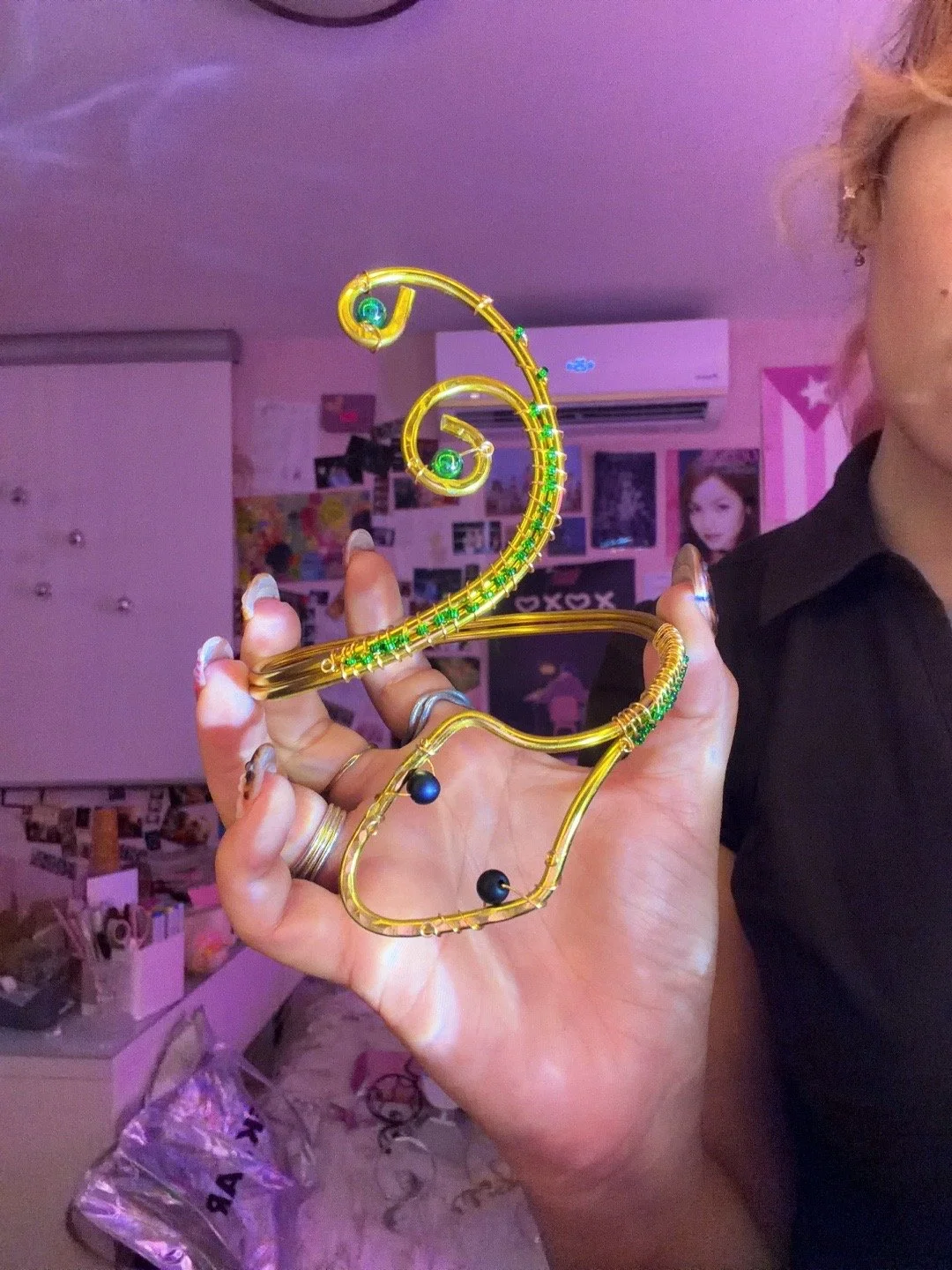 GOLD SNAKE ARM CUFF