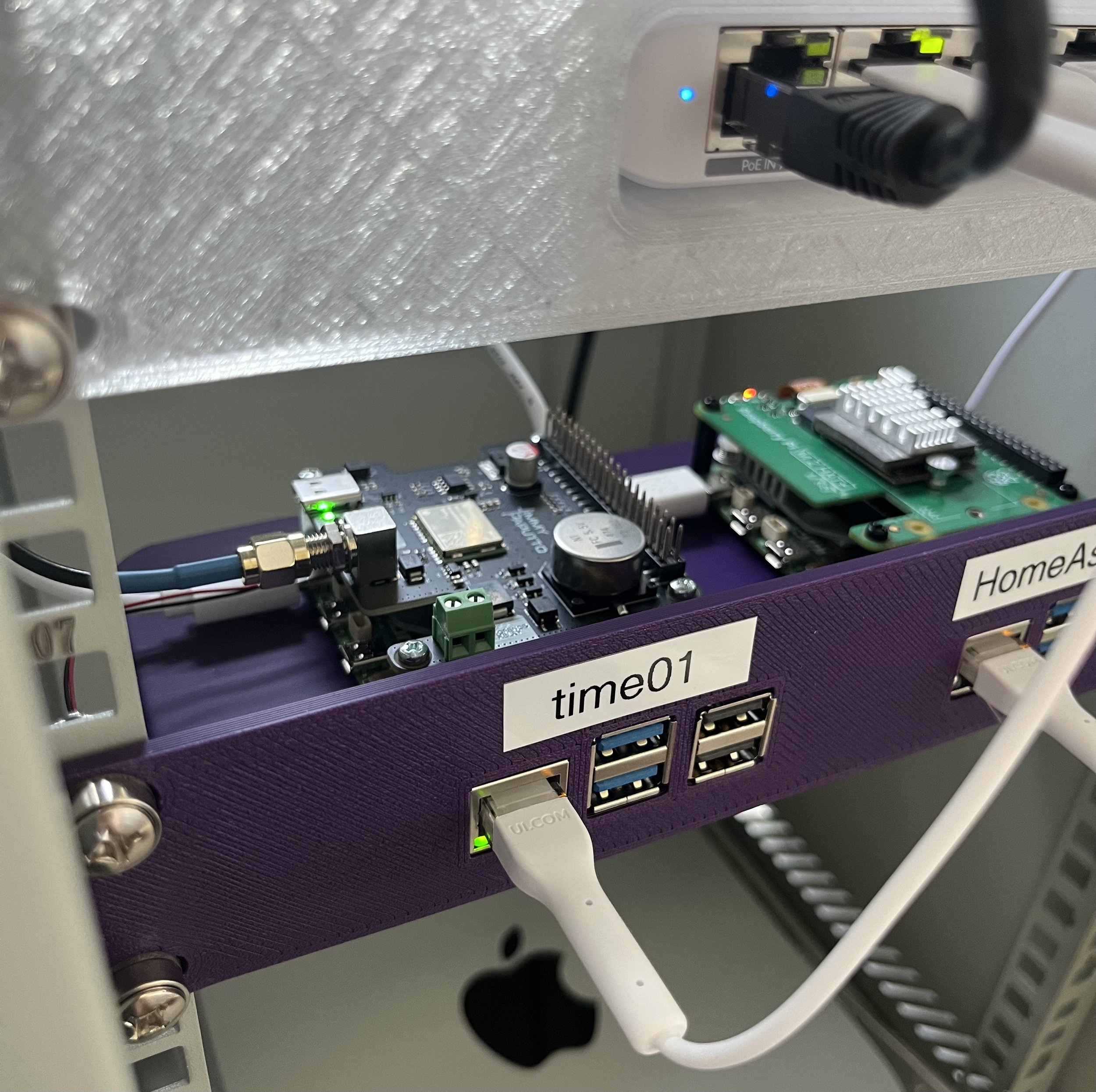 Time01 — GNSS Stratum-1 Time Server