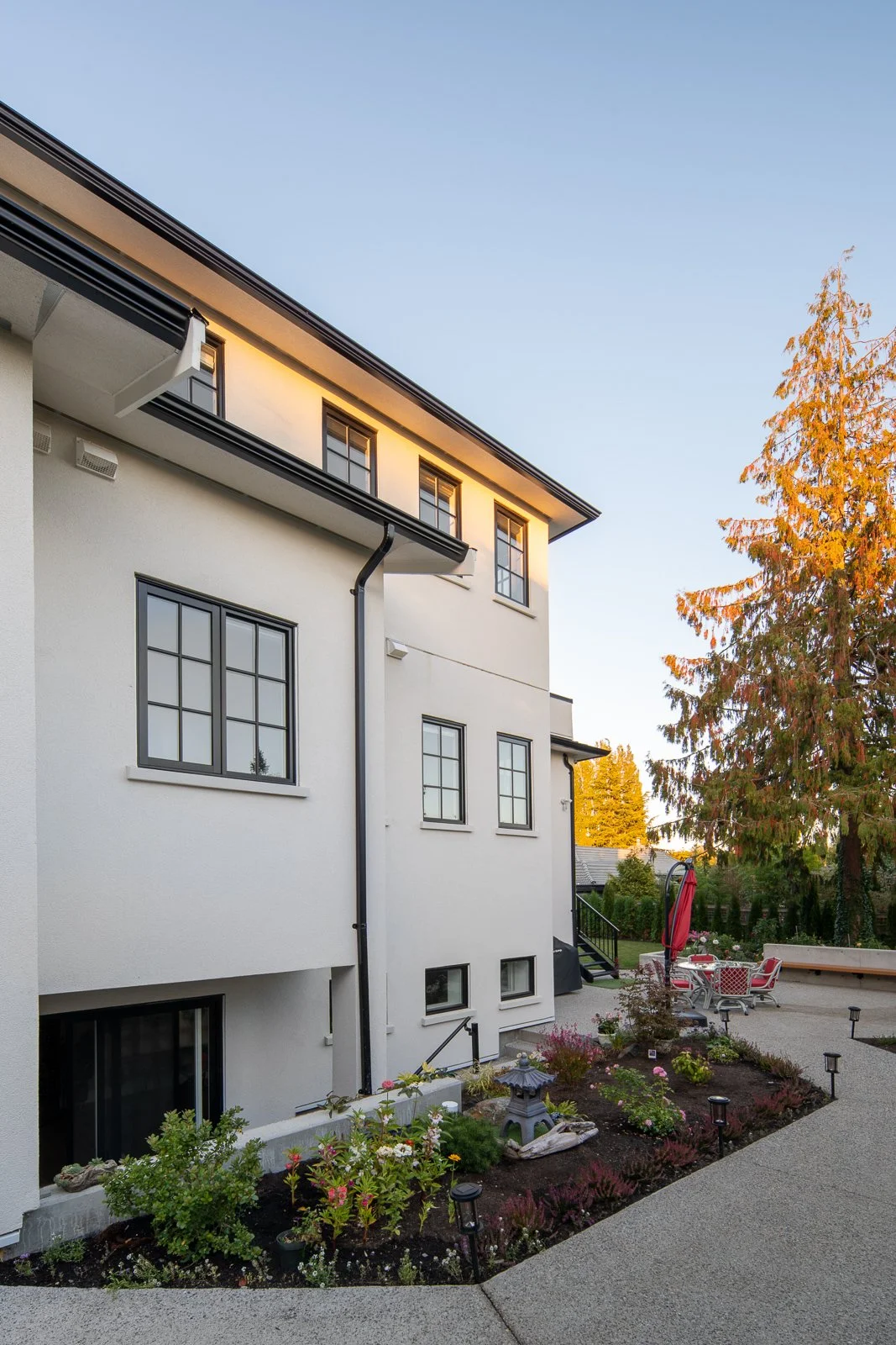 3033 Devon - LOW RES (7 - 15).jpg