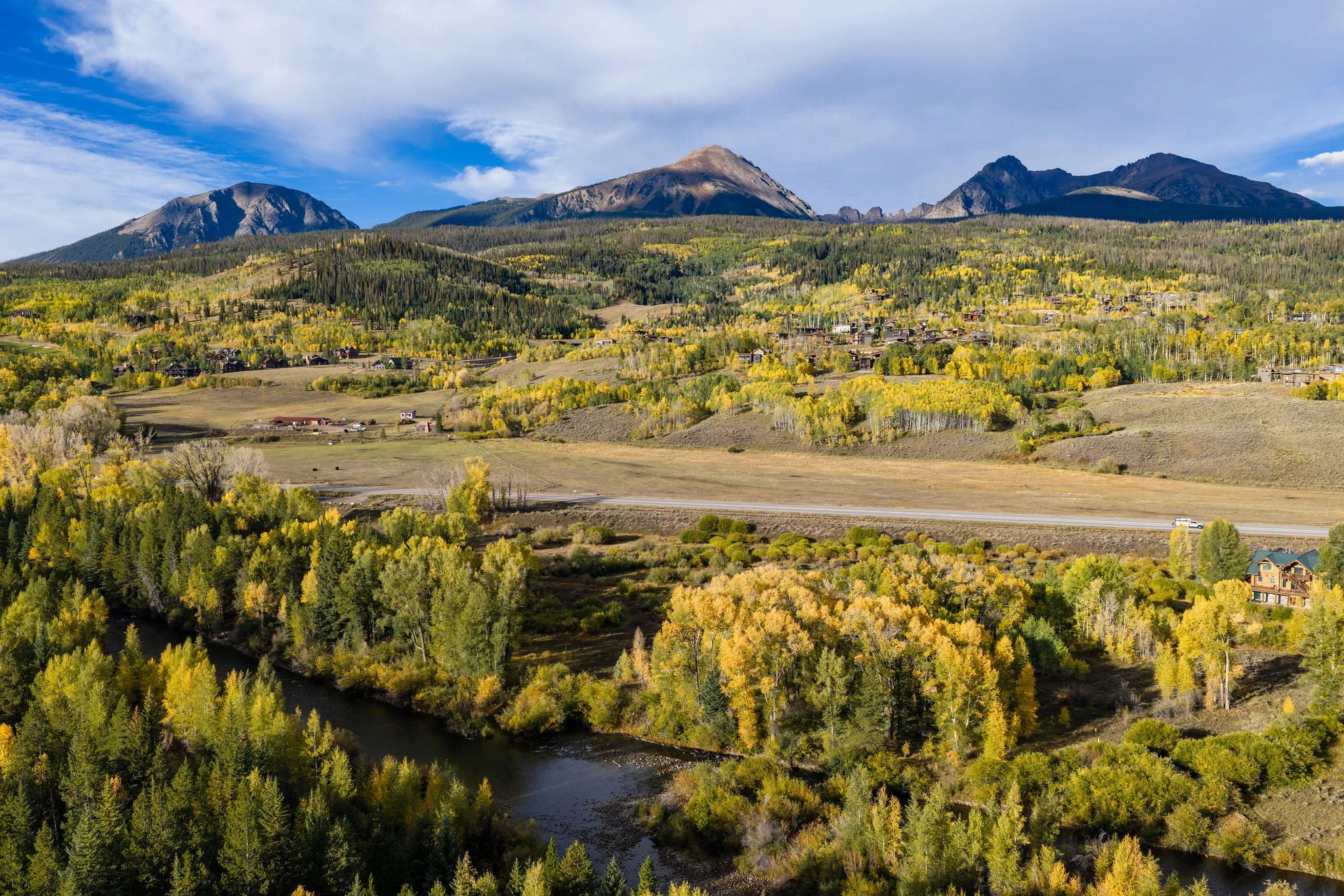 2609_oxbow_ranch_site01_aerial_aa.jpg