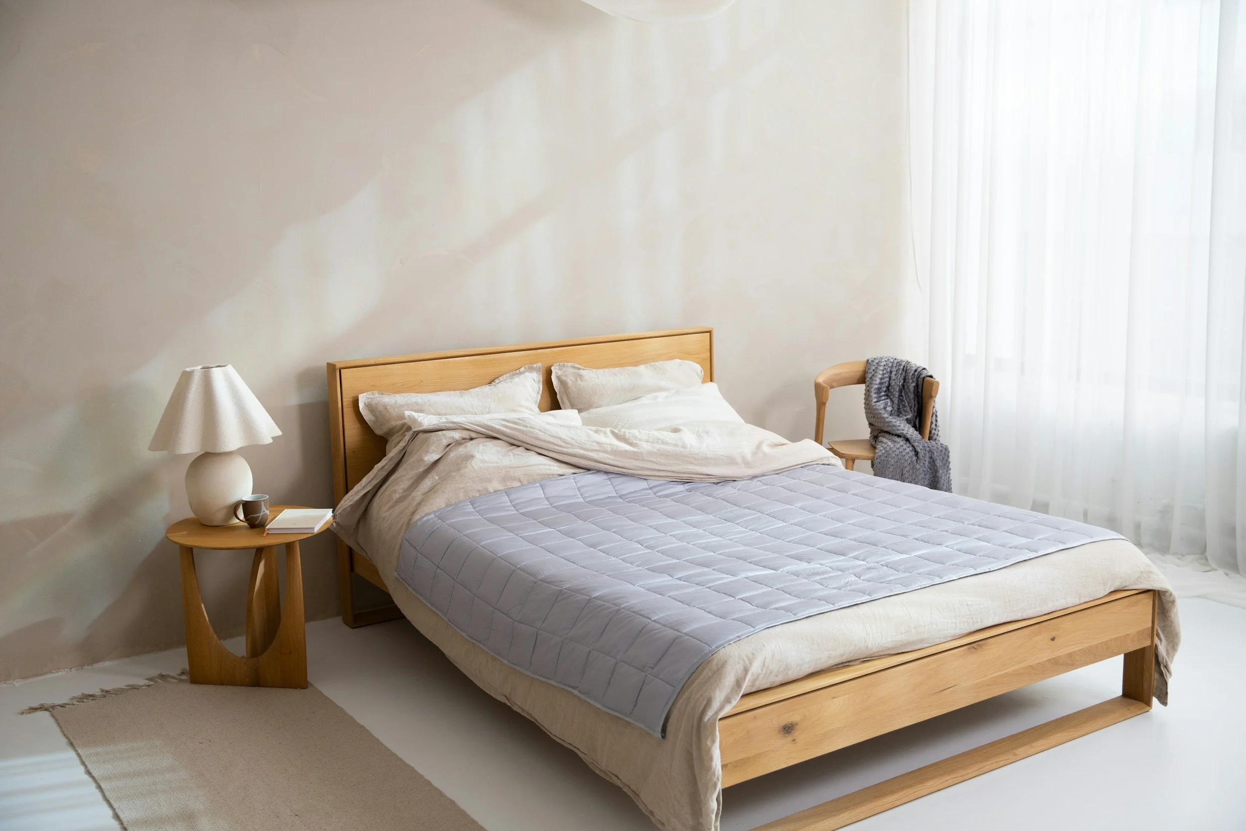 Everyday Health — The Best Mattress Toppers For Hip Pain