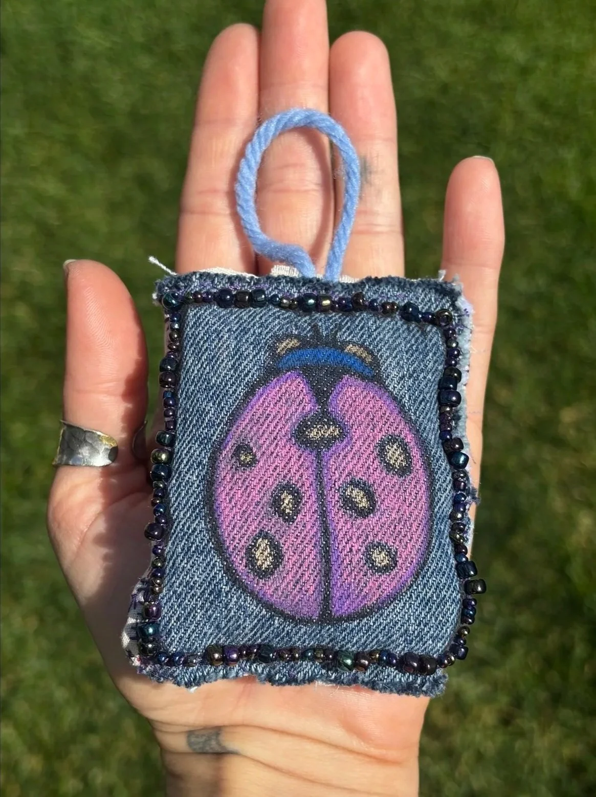 Beaded+Ladybug2.jpg