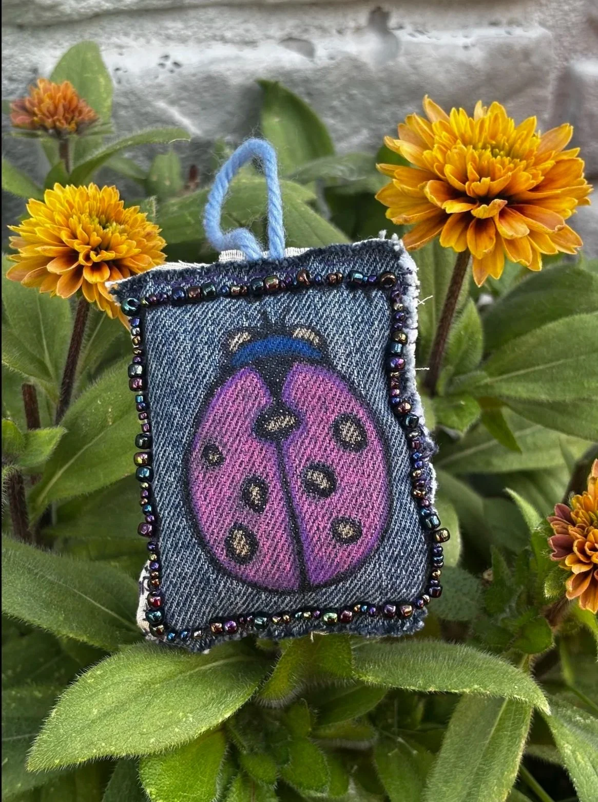 Beaded+Ladybug1.jpg