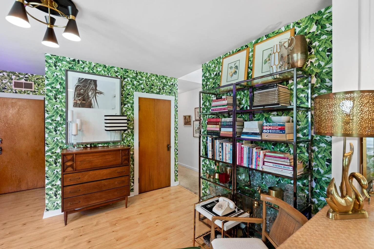 19 Greenacres Kitchenette_24.jpg