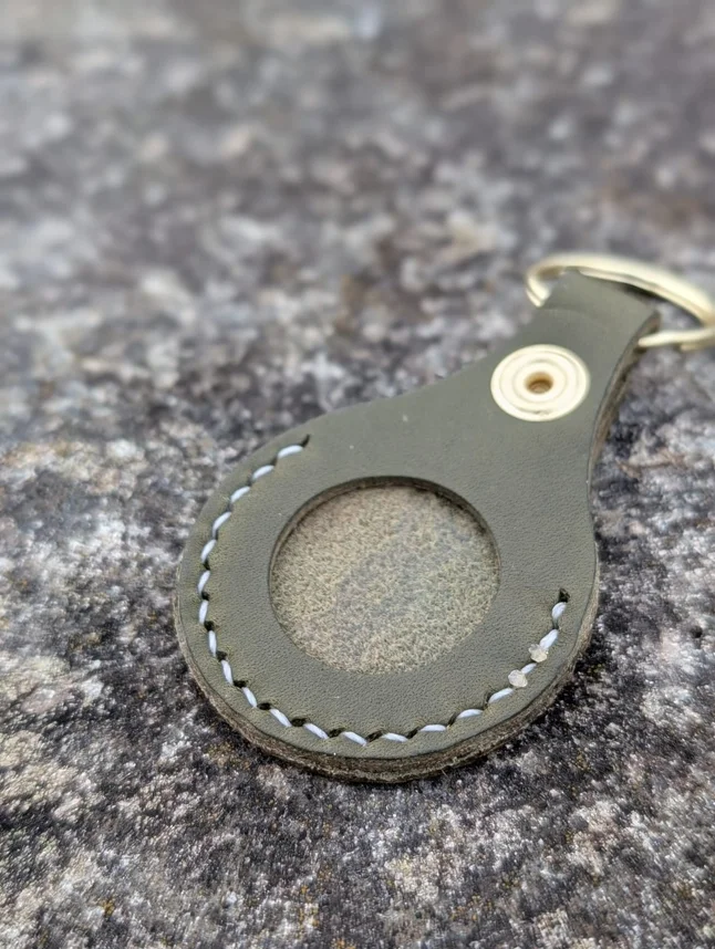 OLIVE STAG AIRTAG KEYRING.webp