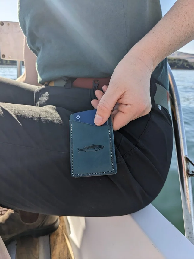 BLUE FISH CARD HOLDER.webp