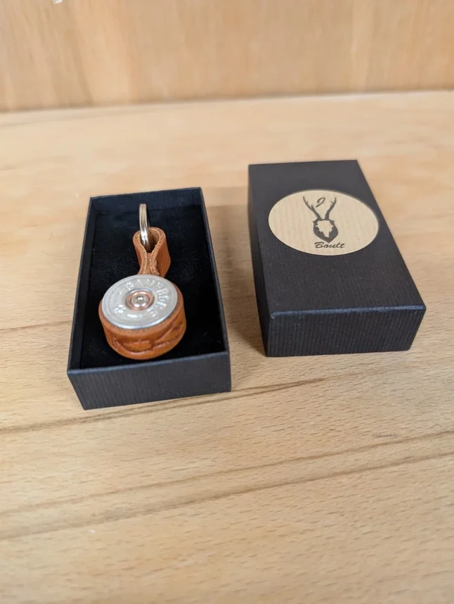 TAN SHOTGUN CARTRIDGE KEYRING a.webp