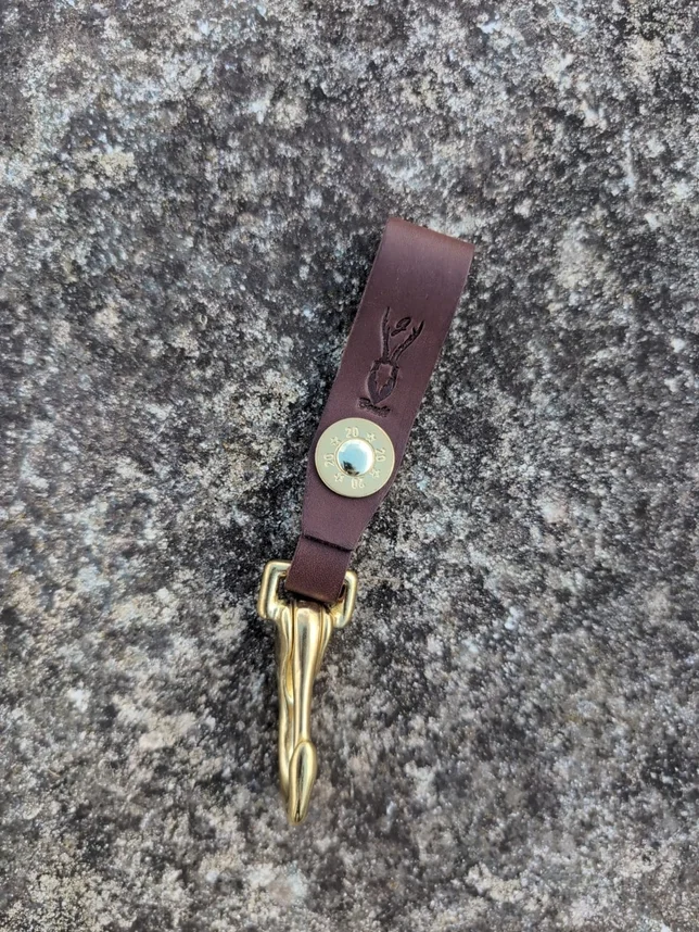BROWN LEATHER SHOTGUN KEY LANYARD f.webp