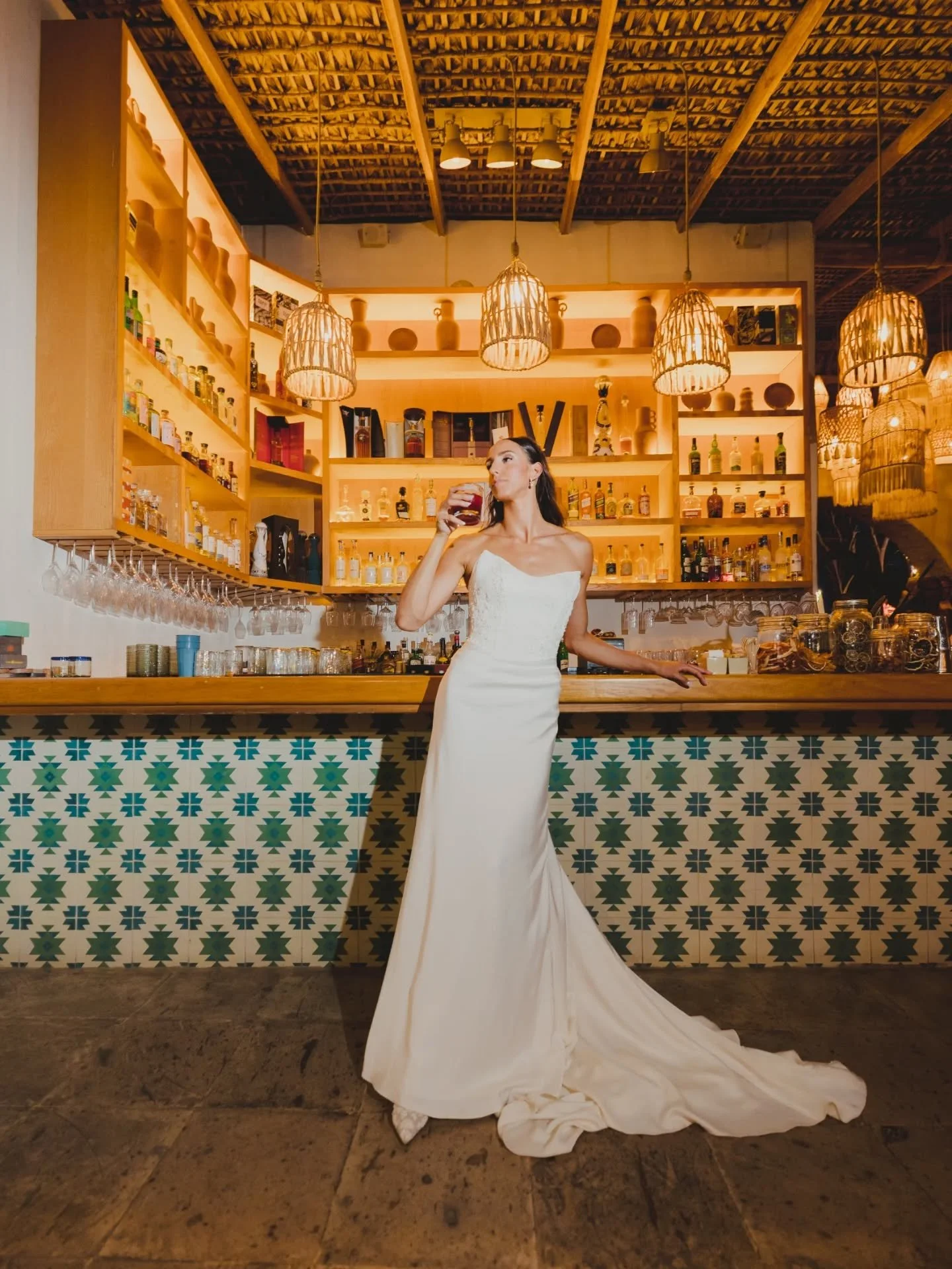 Alexa &amp; Zander's wedding !!!!! ❤️
.
.
.
.
.
Wedding planner: @hyattweddings  @carlos_kpi
@erikromero.weddplanner
Photographer: @ccphotoloscabos
Wedding content: @ccphotoloscabos
Venue: @hyattzivacabos @donsanchezrestaurant 
Makeup: @voevolution
.