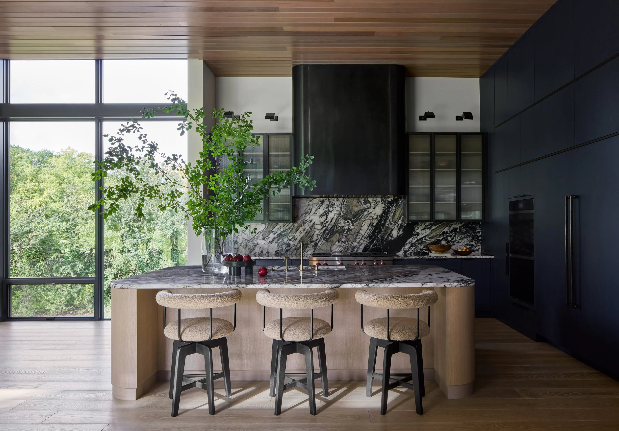 Mondi, Luxury Kitchen Design, Kitchen Island, Counter Stools, Grand Rapids, Michigan, Luxury Residential Interior Design, Luxury Interior Design Firm, New Construction, Neutrals, Natural Light, Floor to ceiling windows, Texture