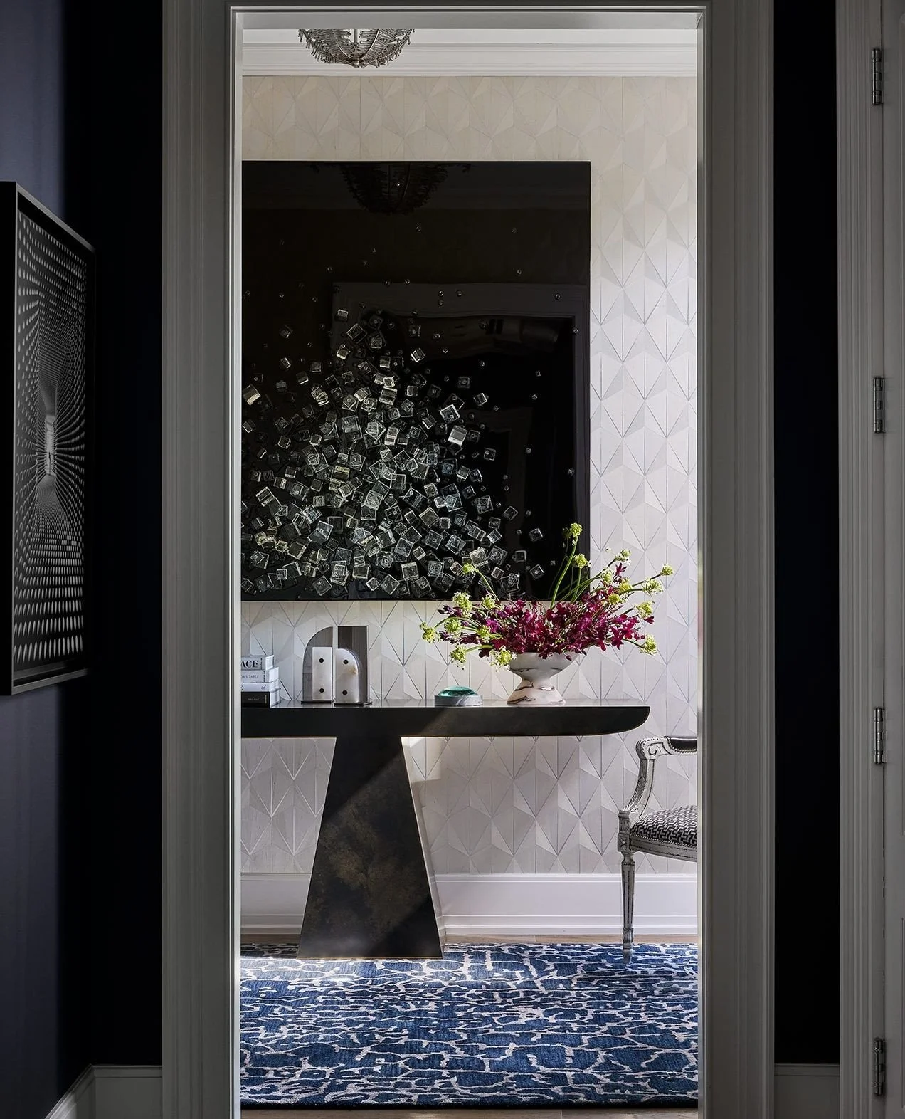 When the foyer makes the cover, you know it&rsquo;s more than just an entryway, it&rsquo;s an arrival. This space sets the tone with drama, proportion, and a touch of modern glamour, earning its place on the cover of Modern Luxury magazine.⁠
⁠
Design