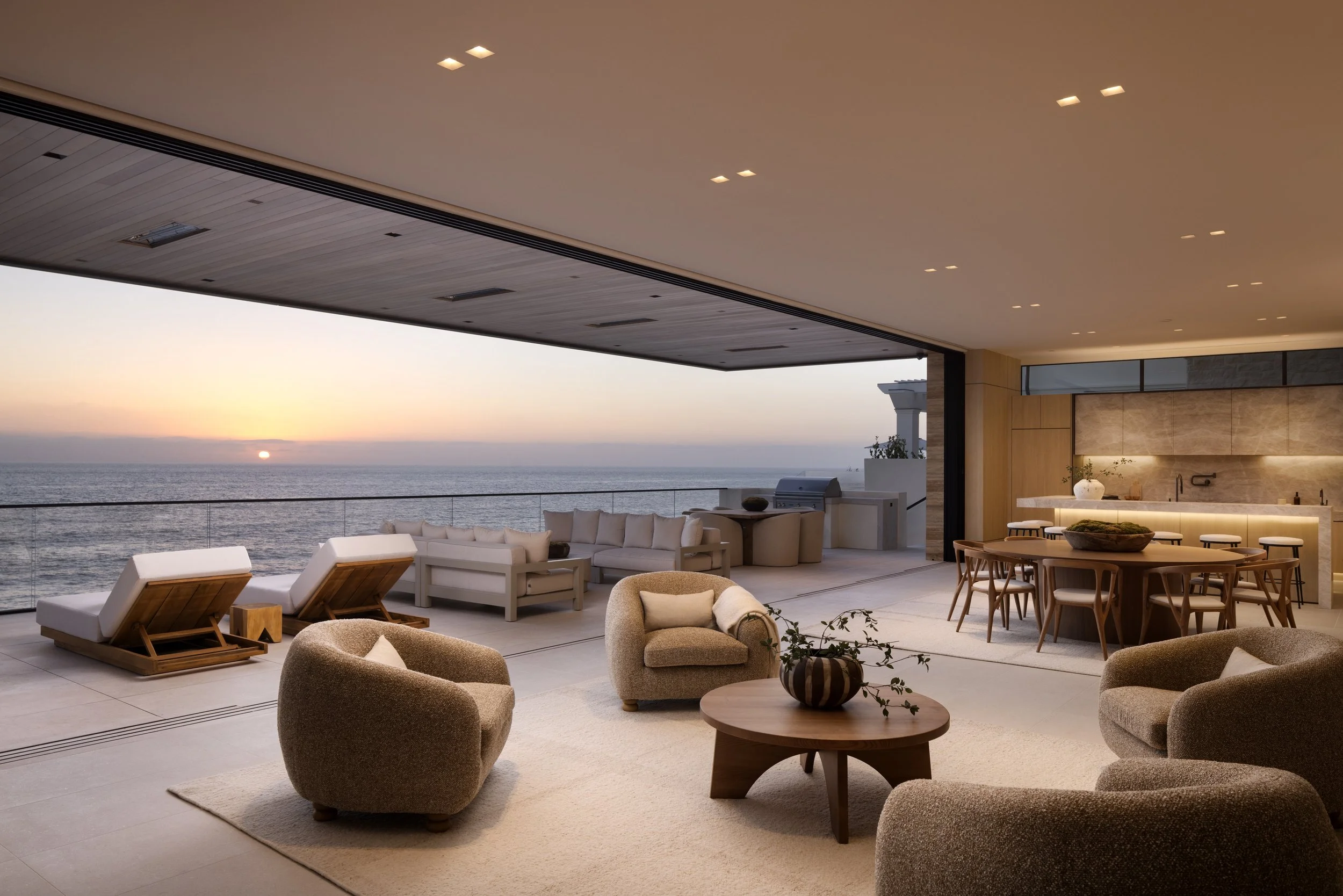 1 Strand Beach Drive - cAndrew Bramasco 2026 (9).jpg