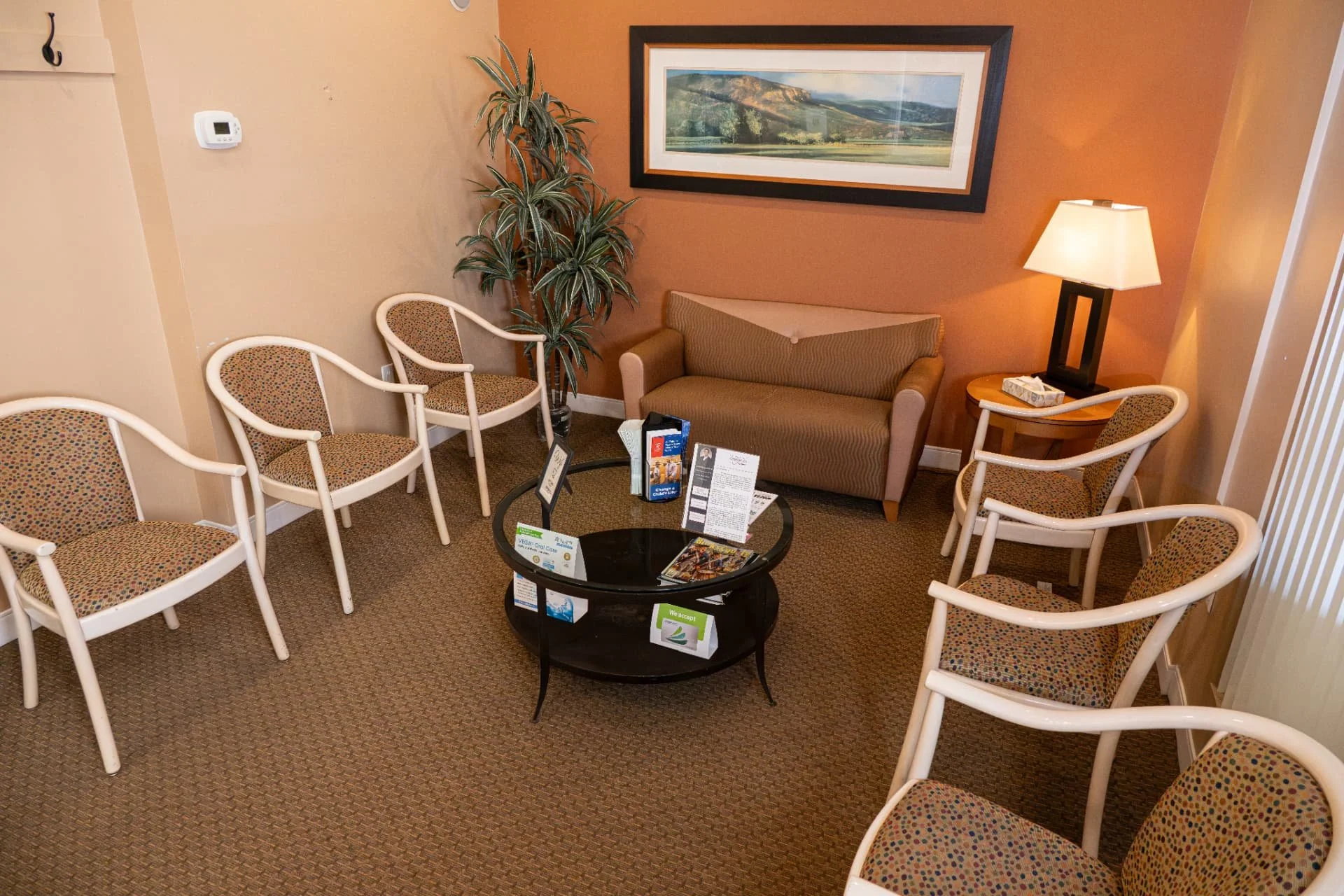 Reception and waiting room at Princeton Periodontics