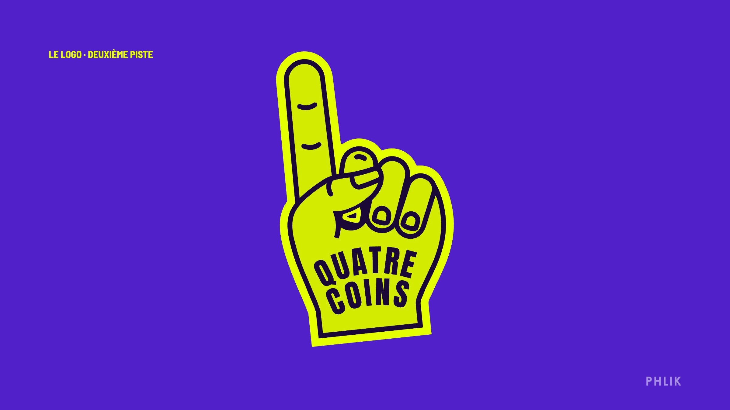 The recommended Quatre Coins logo: a fluo yellow foam finger with the name in its palm, on violet.