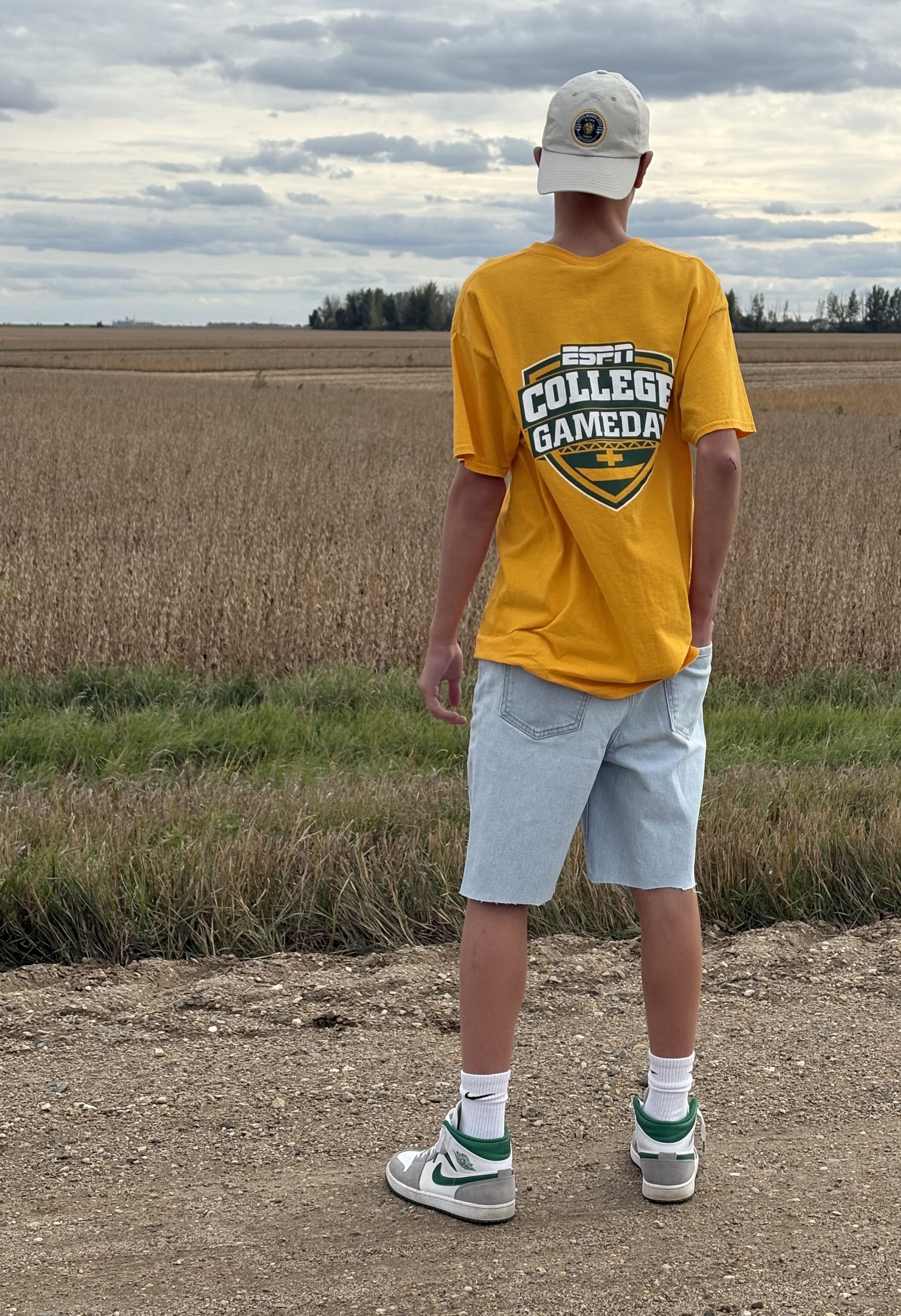 Get Up.  It's Game Day.  NDSU Bison T-shirt.  Men's L.