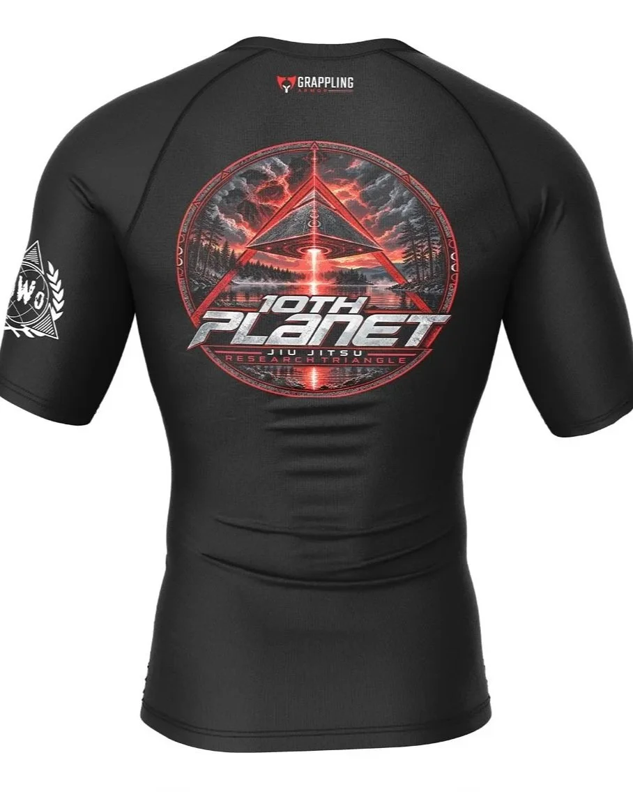 10th Planet Research Triangle - Nogi Rashguard (Short Sleeve)