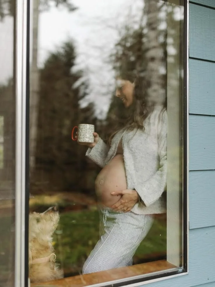 29+ Aesthetic Maternity Photoshoot Ideas For *Perfect* Mementos.jpg