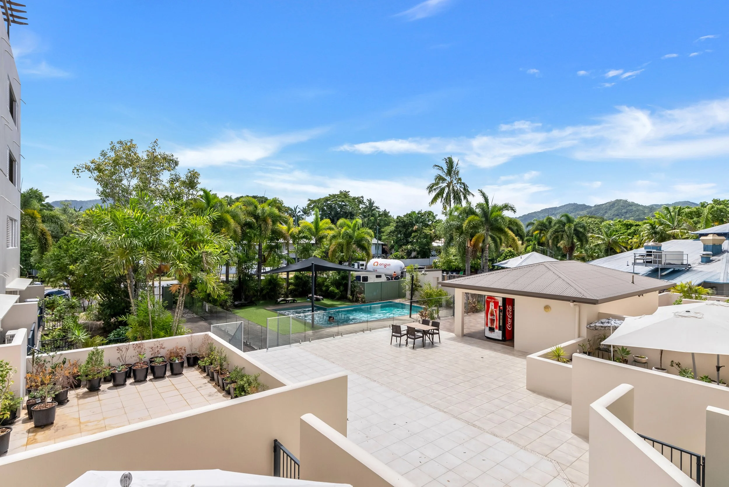 Airbnb Cairns North
