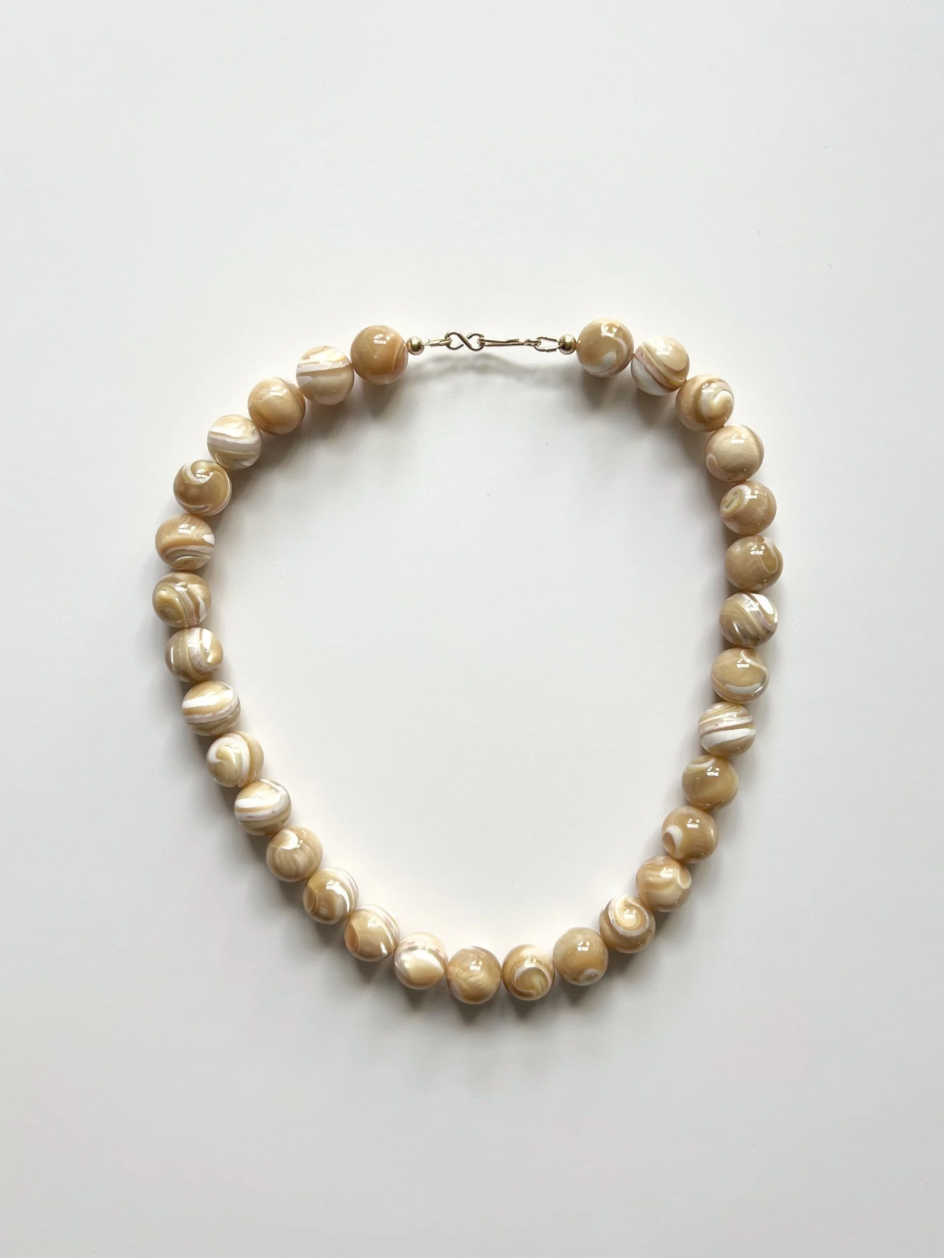 Caramel Mother Of Pearl Necklace1.jpg