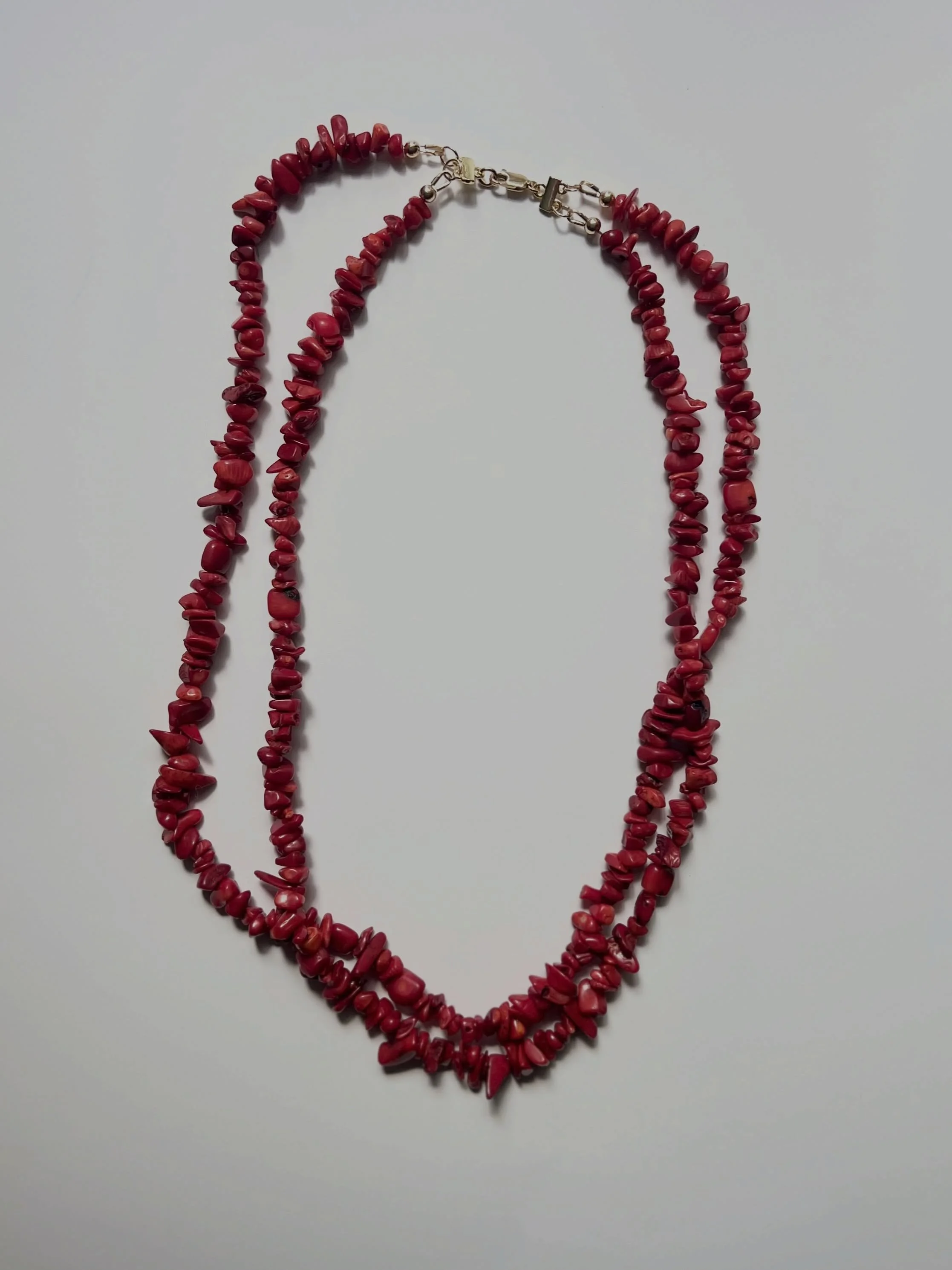 -Red Bamboo Coral ❤️
-Dual strand necklace 
-Made with gold filled clasps &amp; connectors ✨

Jewellery - jewelry - handmade - fashion - necklace - bracelet - anklet - glasses chain - beaded glasses chain - sunglasses chain - design - designer - smal