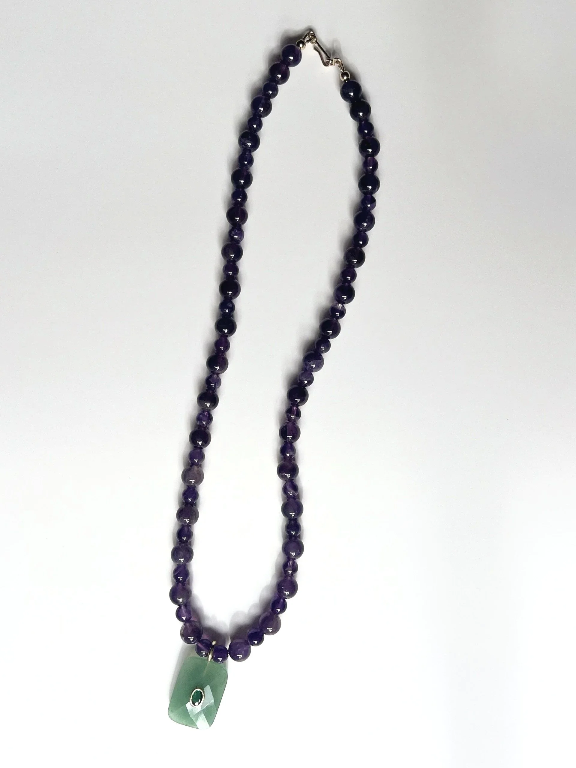 Amethyst+Pendant+Necklace3.jpg