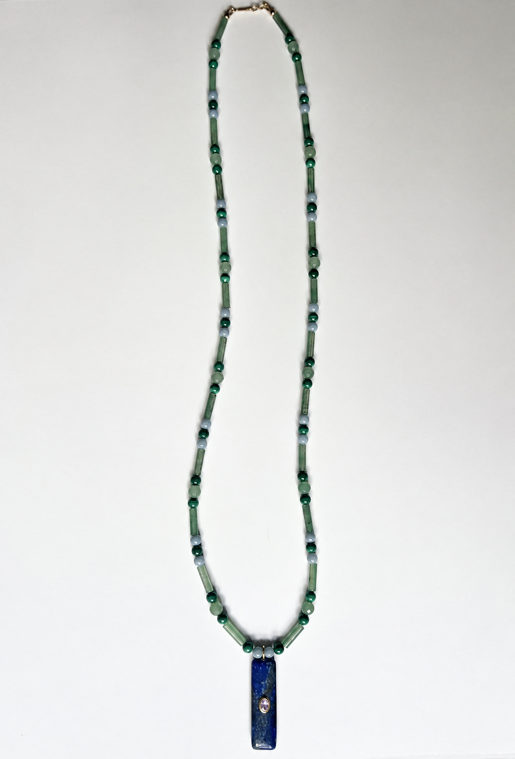 Aventurine Pendant Necklace3.png
